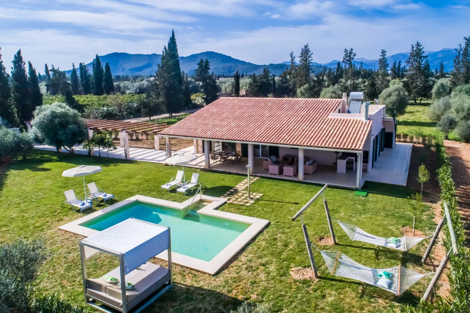 Son Vivot-Exterior summer