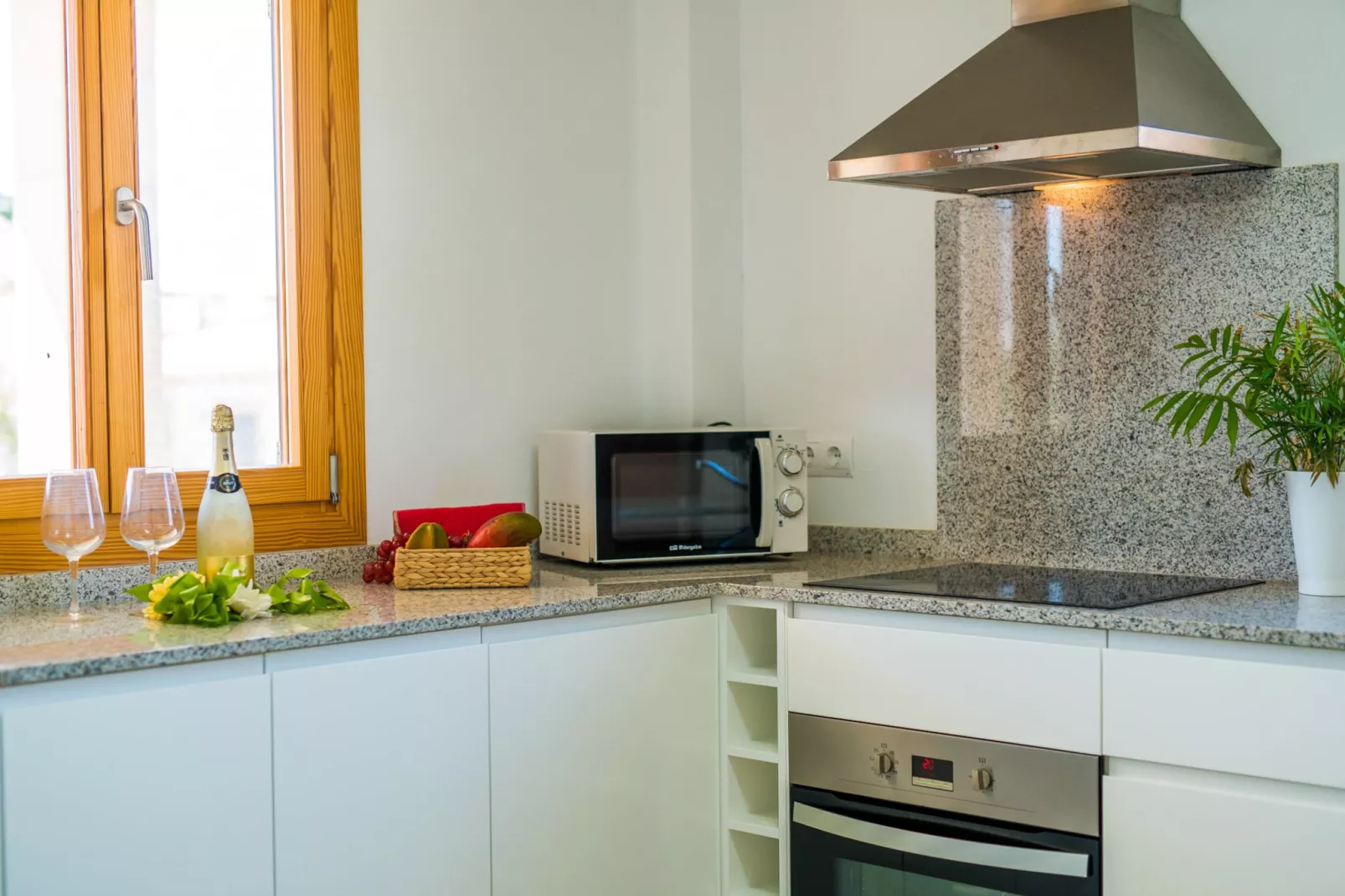 Pins 441-Kitchen