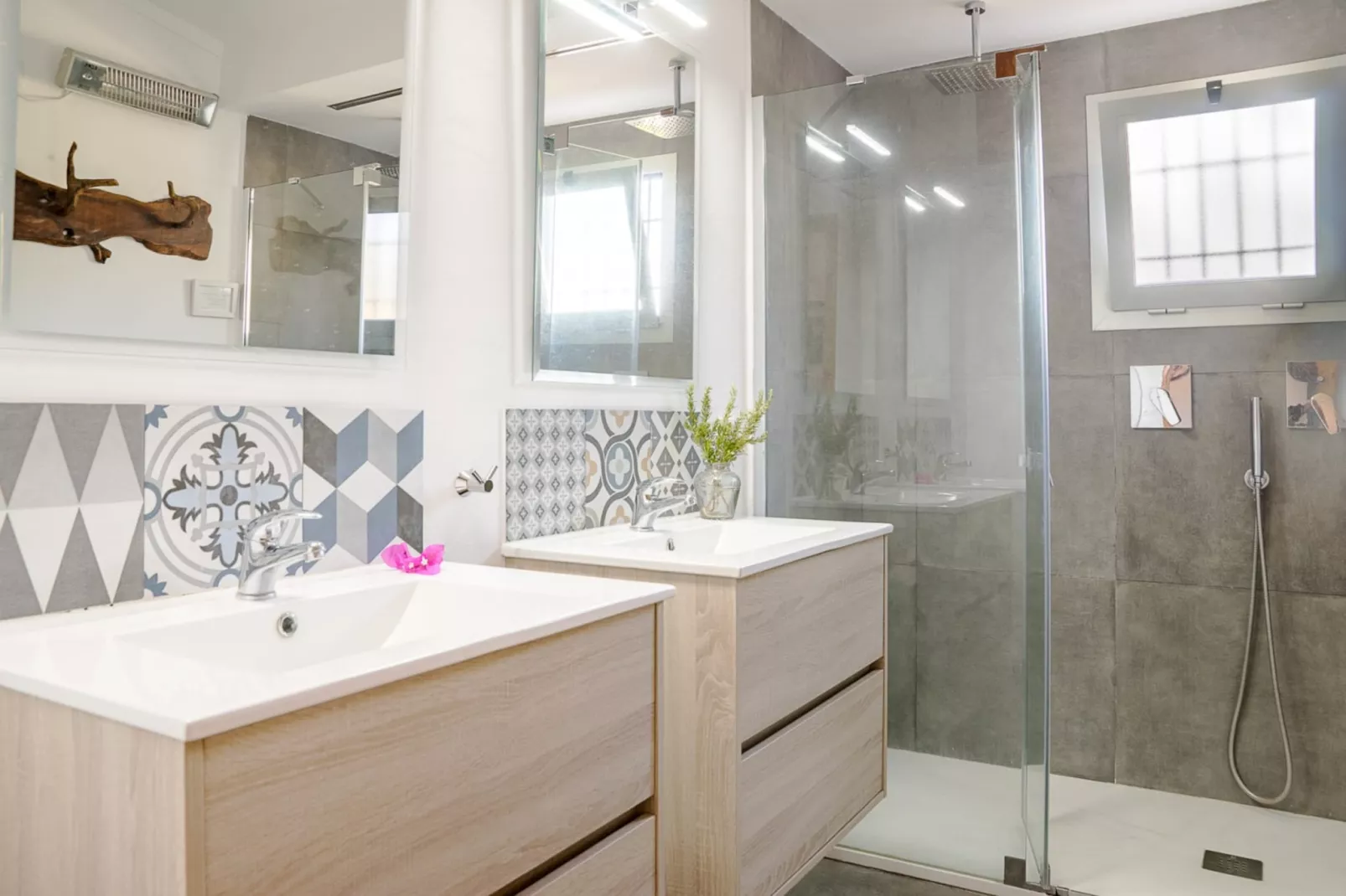 Sa Sort Llarga-Bathroom
