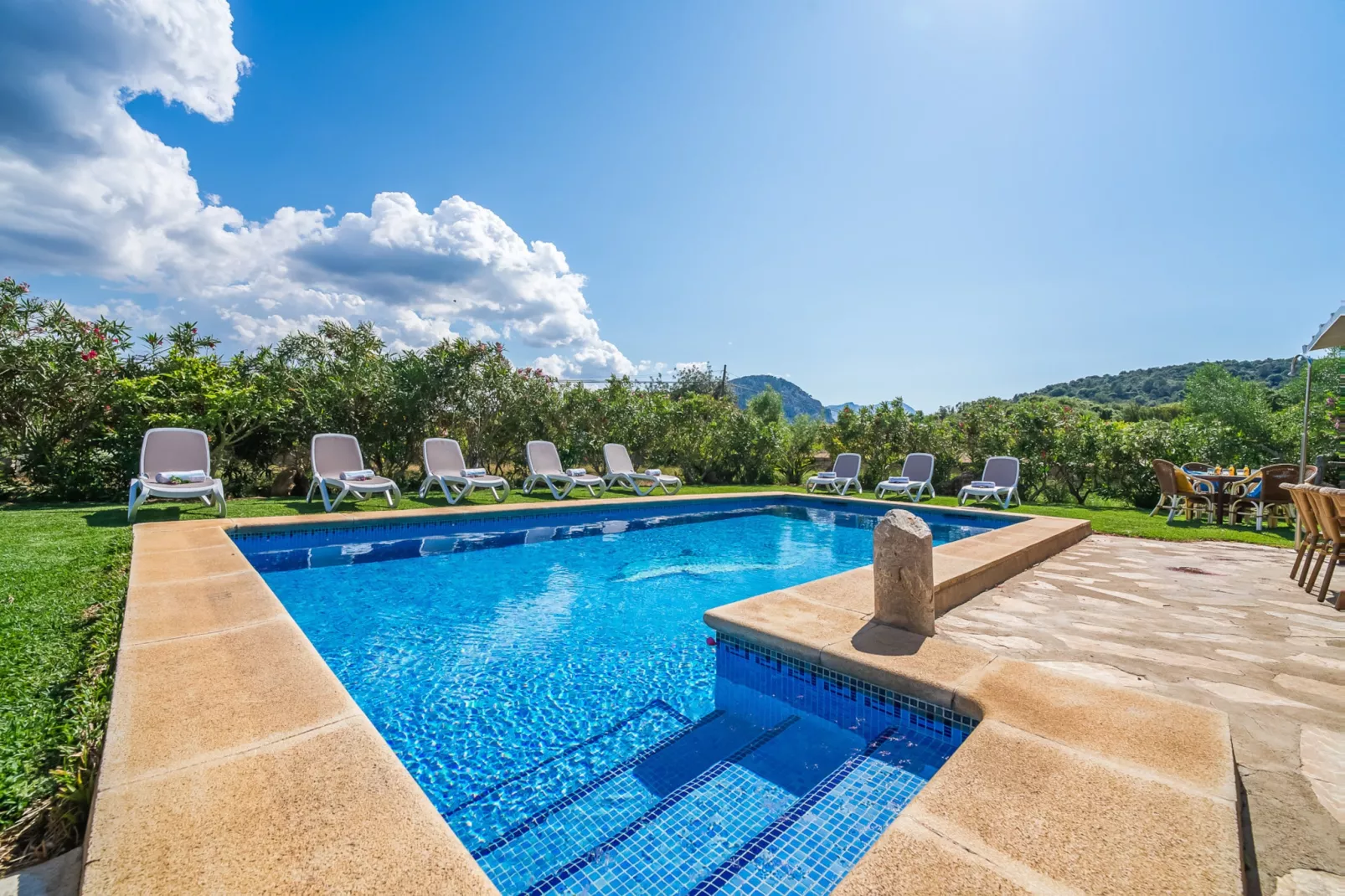 Can Carabassot-Pool