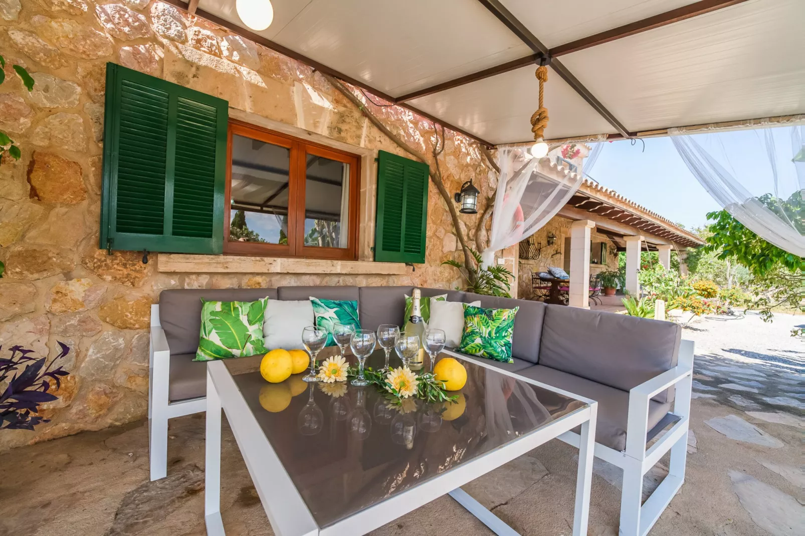 Can Carabassot-Terrace
