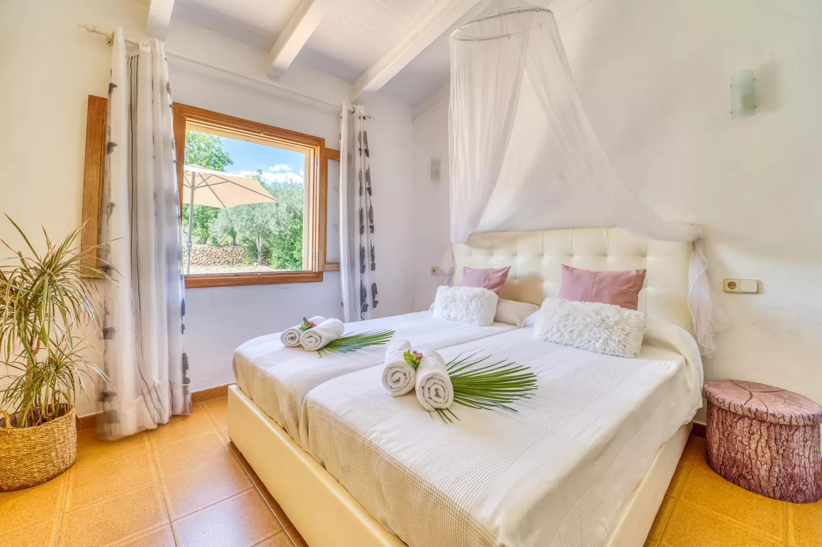 Can Caragol Font de Sa Cala-Bedroom