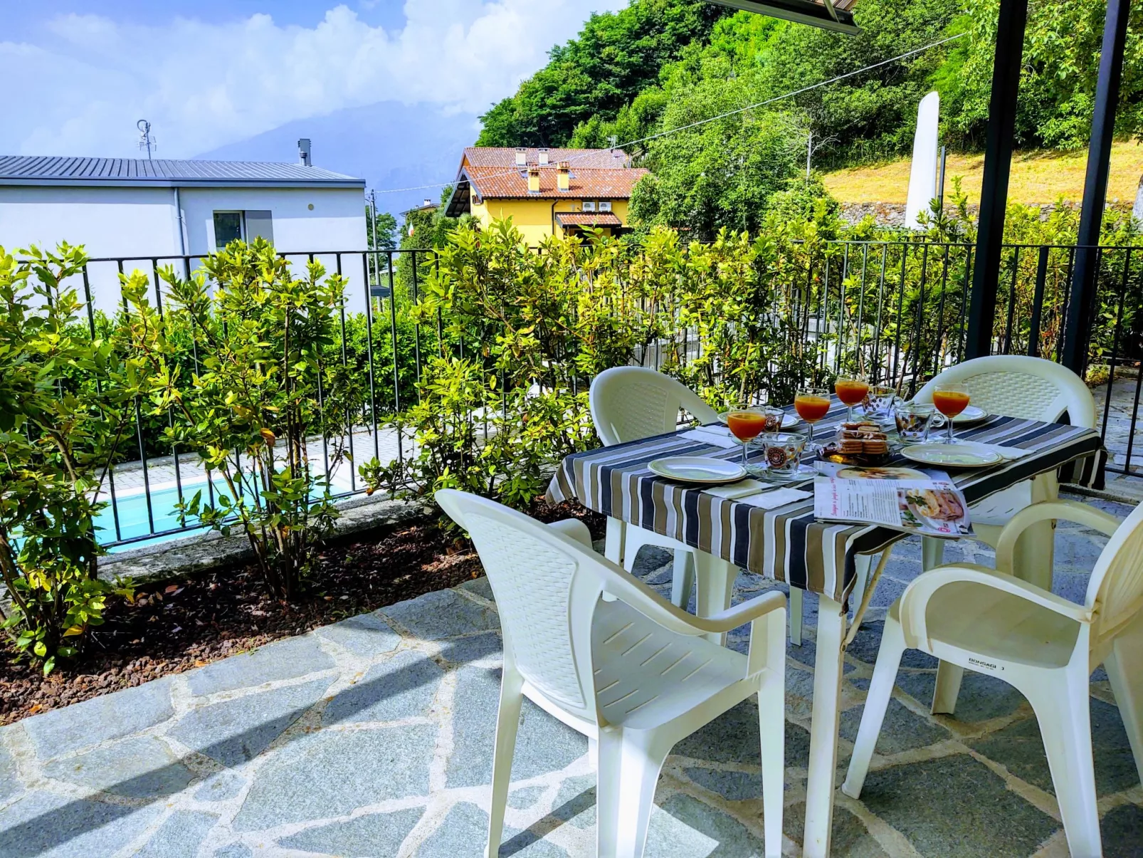 San Vincenzo-Draußen