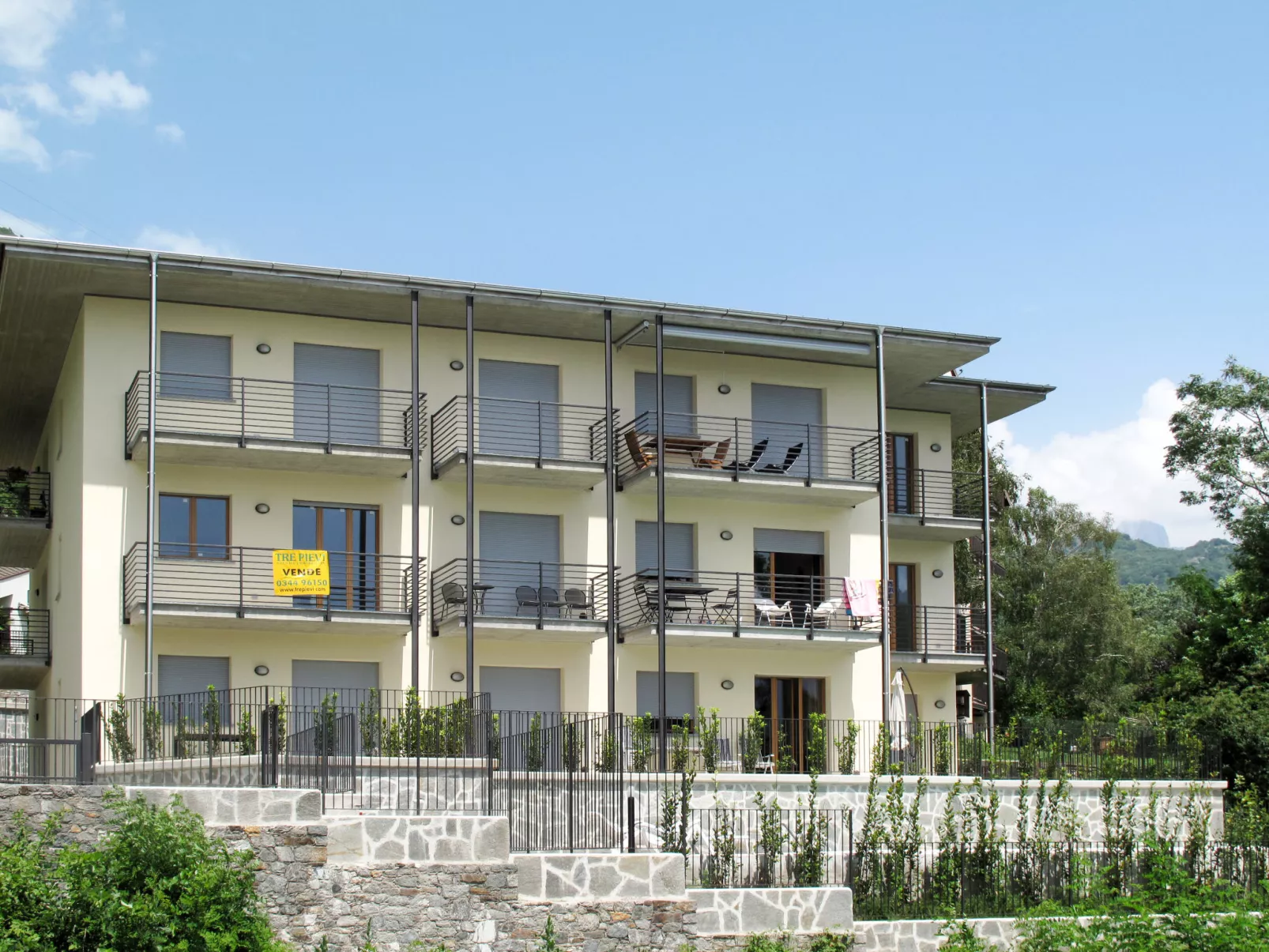 San Vincenzo-Draußen