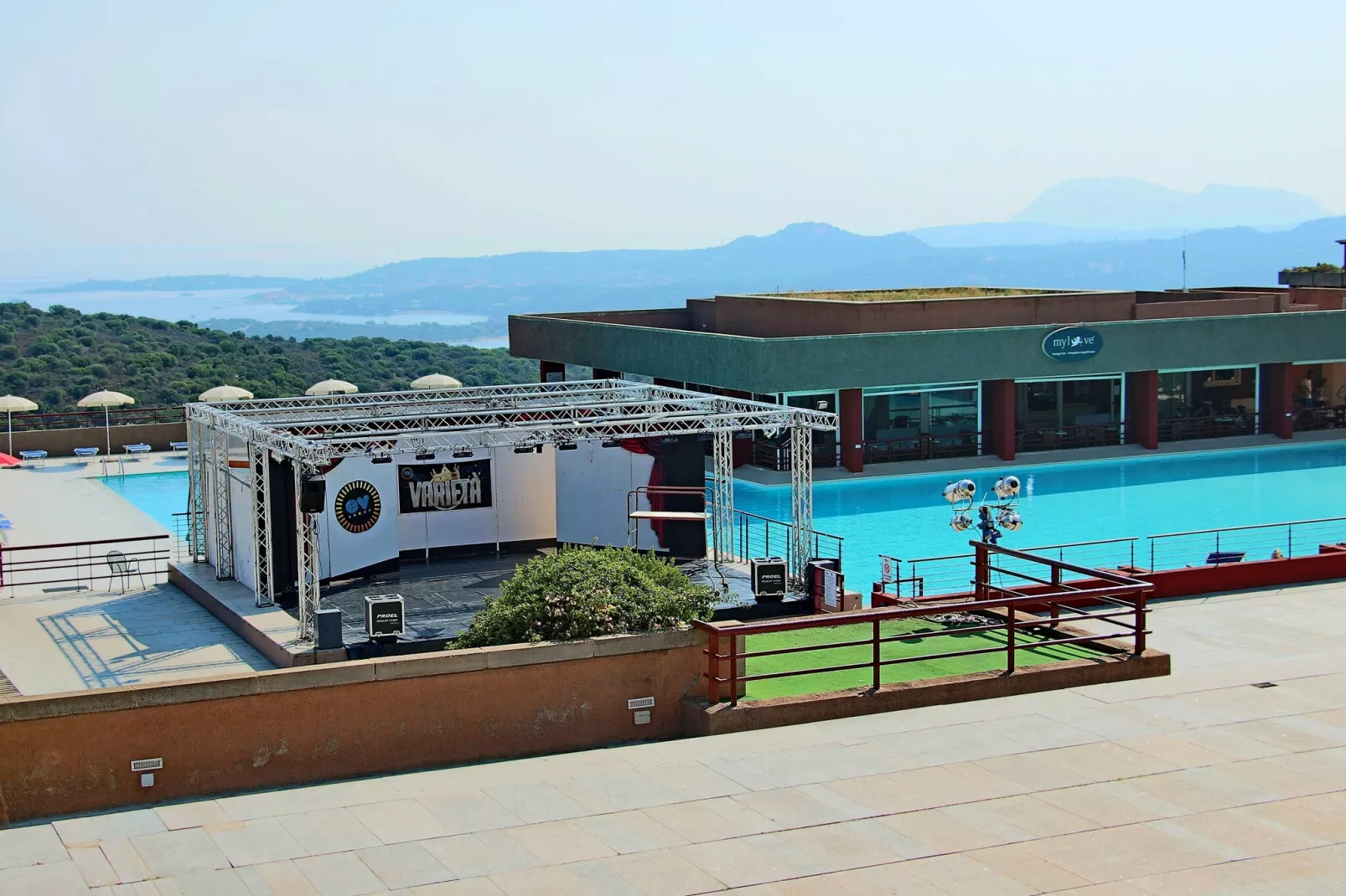 Cugnana Verde Mono 4 BIS-Pool