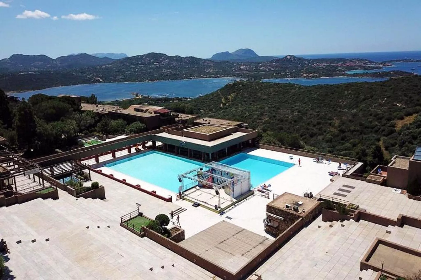 Cugnana Verde Mono 4 BIS-Pool