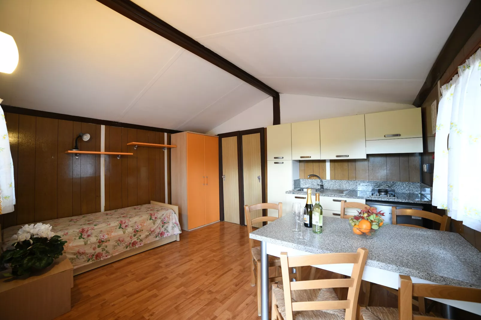 C´Era una Volta Mobile Home TYPE B- C2/3 Pax - MH-Living room