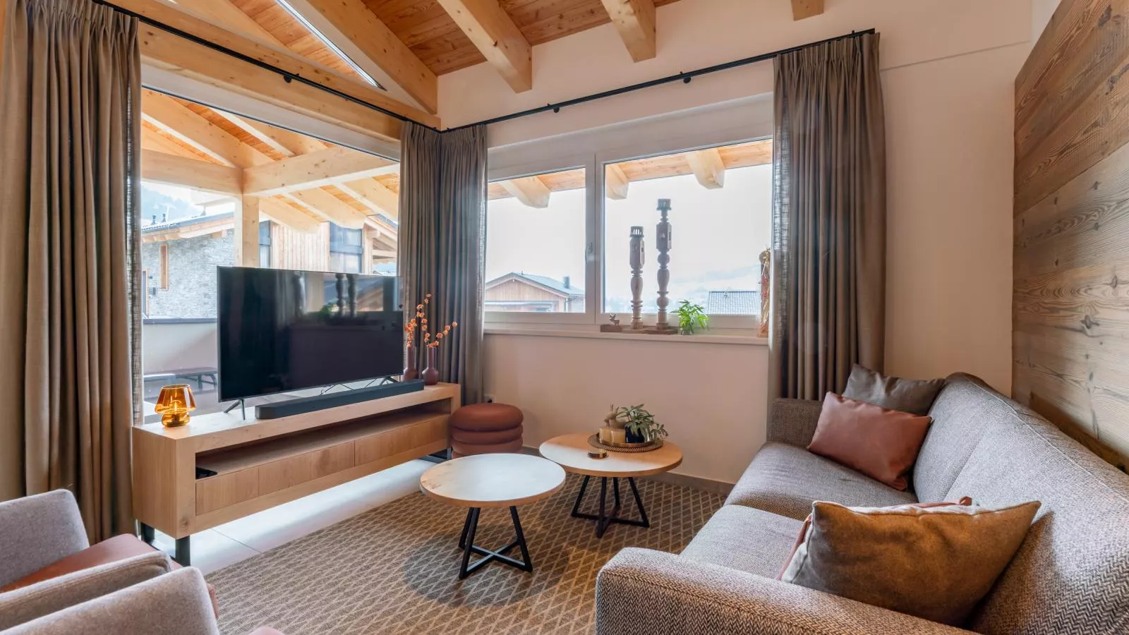 Grebenzen Lodges 49B-Living room