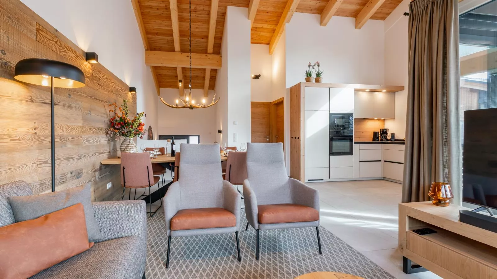 Grebenzen Lodges 49B-Living room
