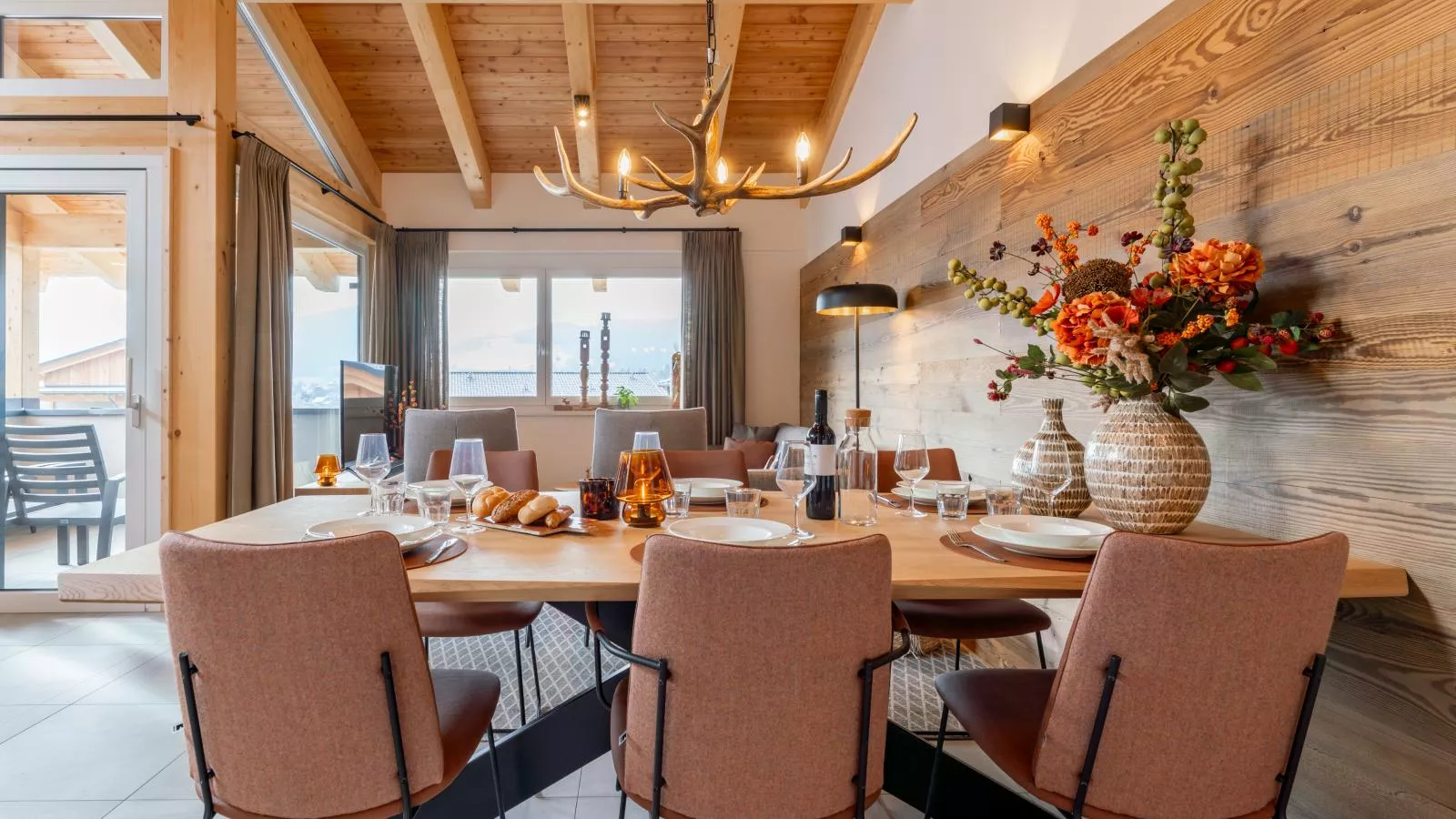 Grebenzen Lodges 49B-Dining room