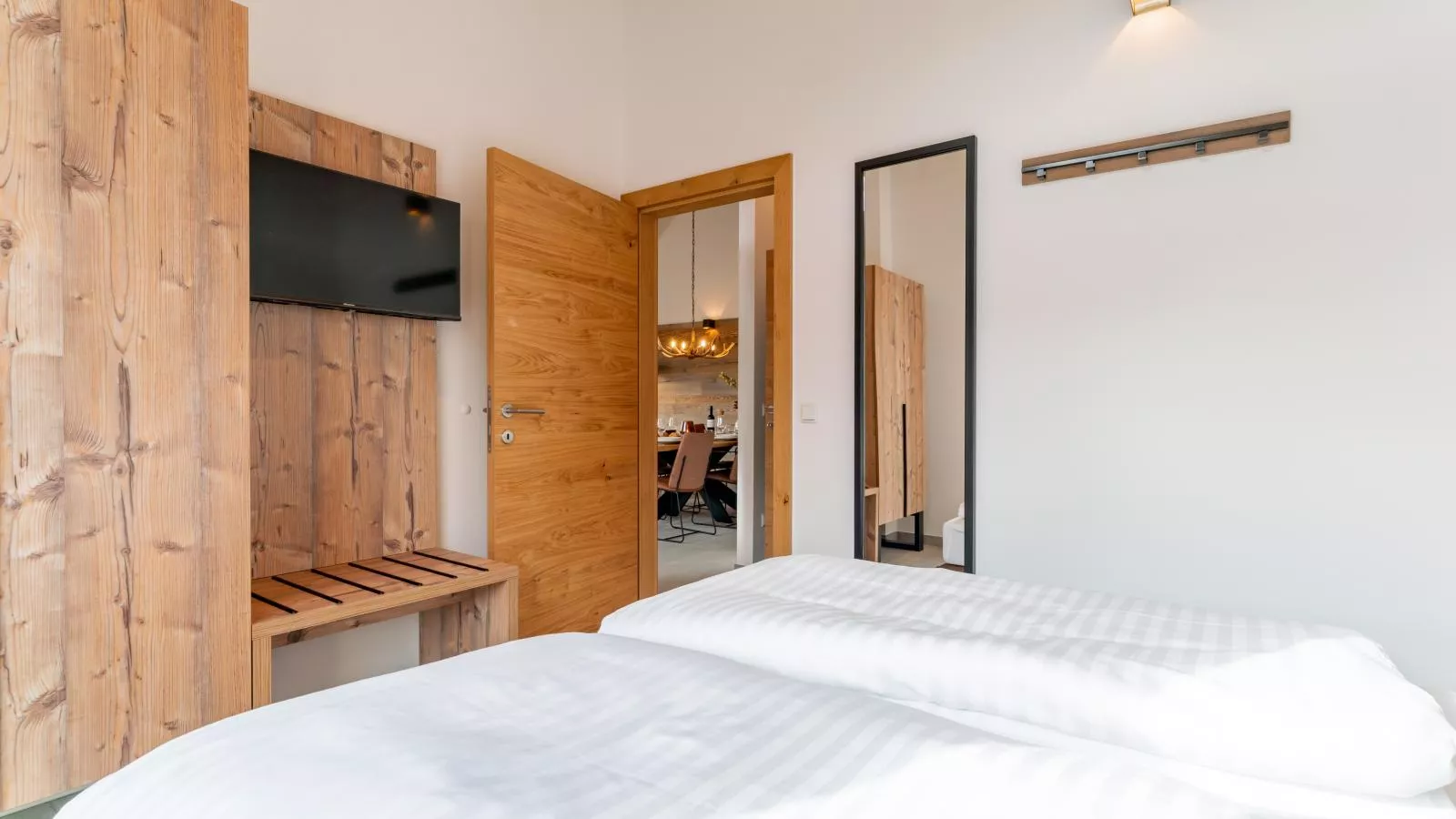 Grebenzen Lodges 49B-Bedroom