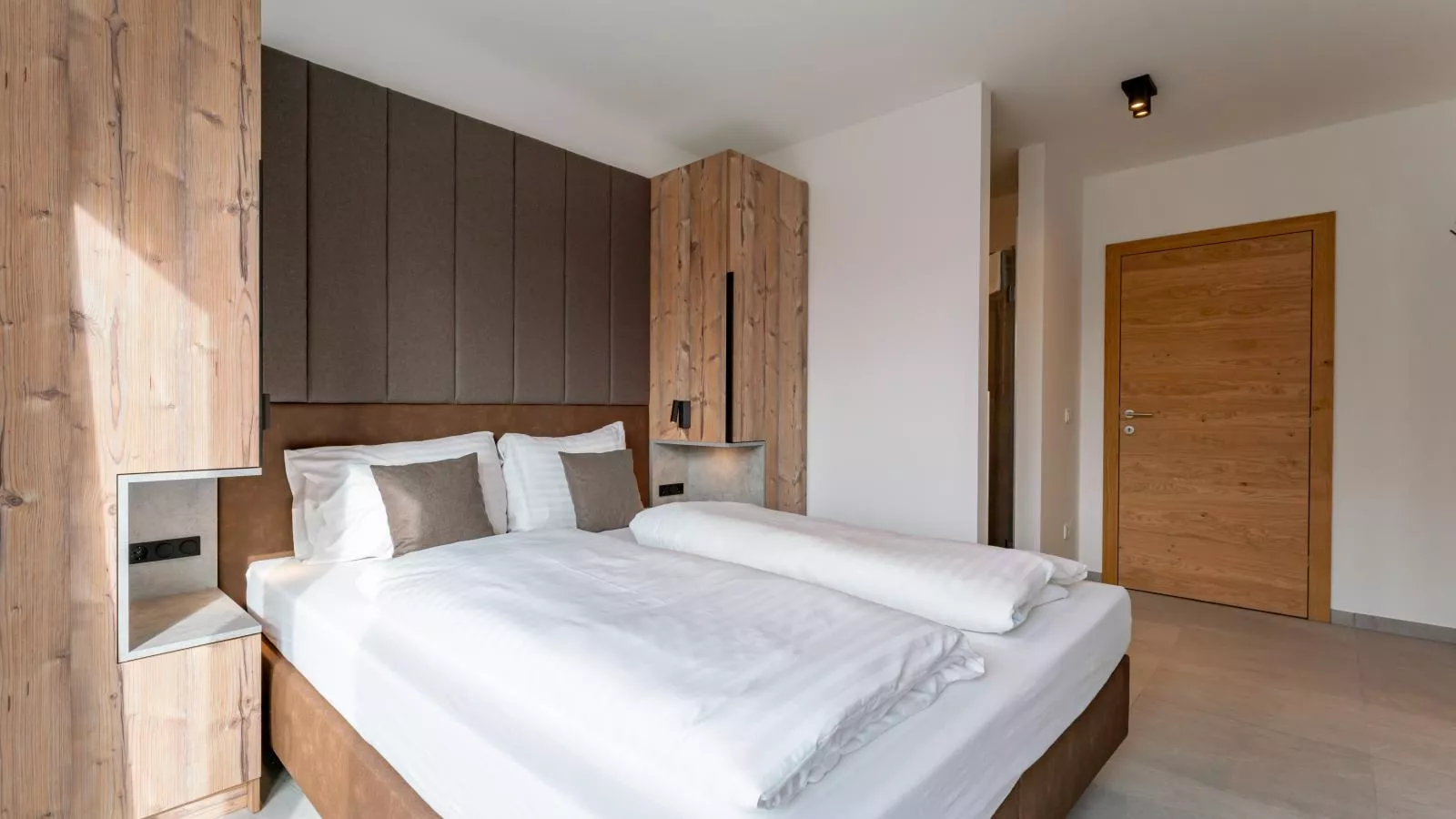 Grebenzen Lodges 49B-Bedroom