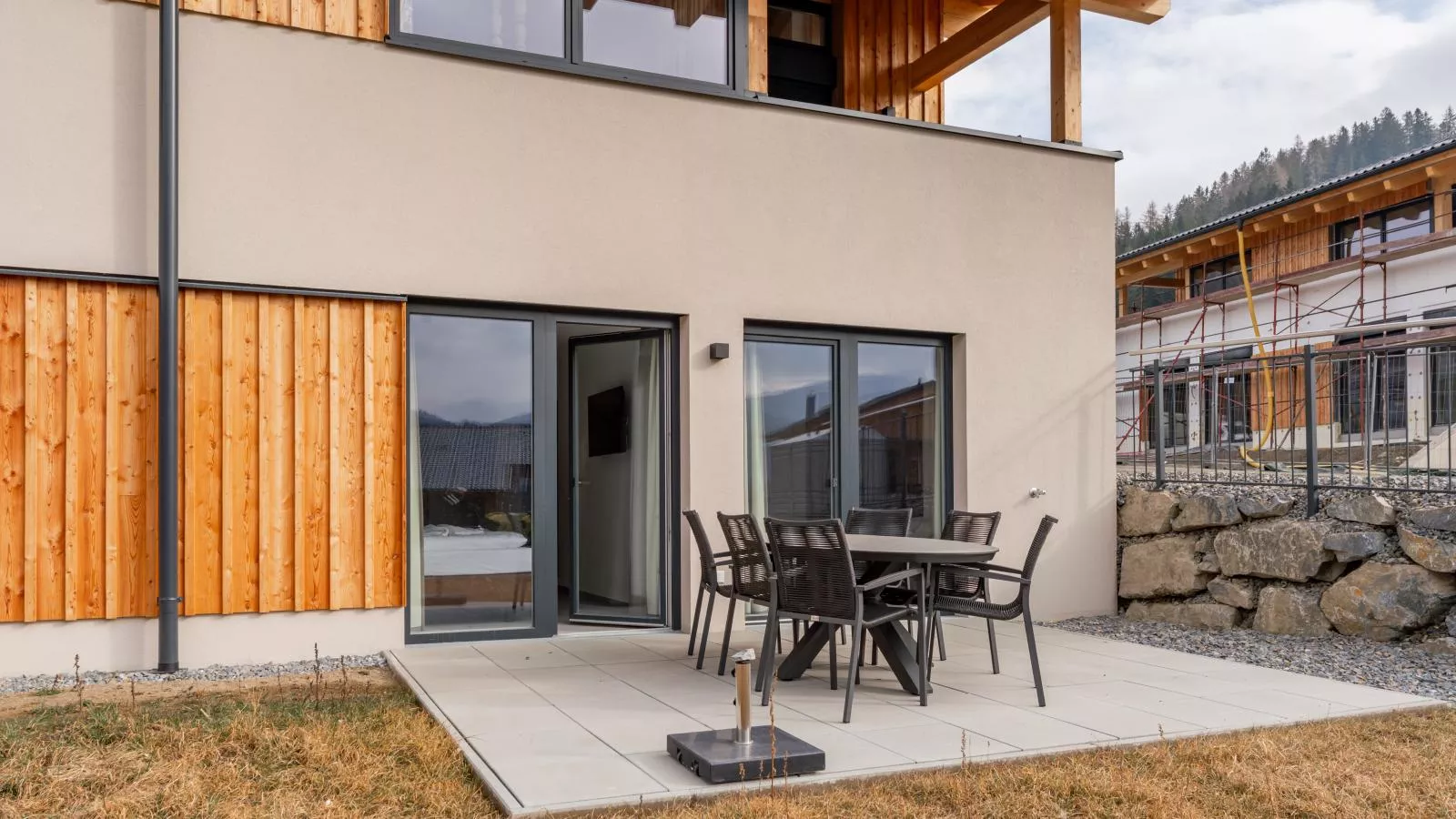 Grebenzen Lodges 49B-Terrace balcony