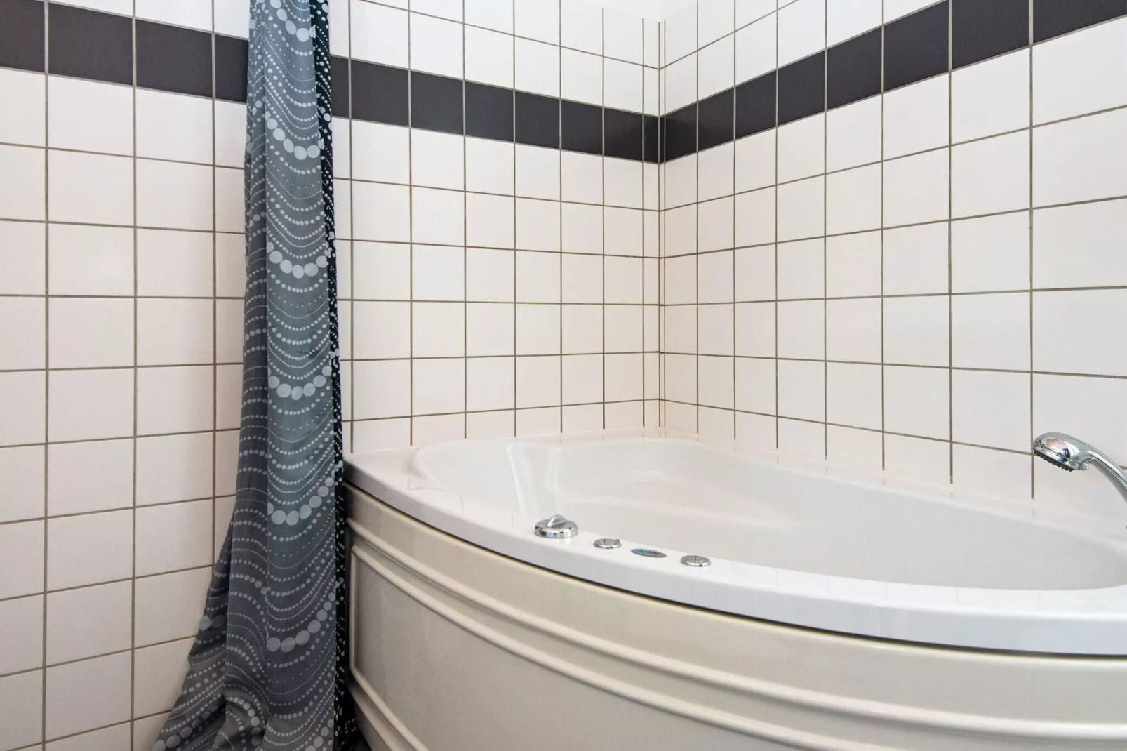 6 person holiday home in Vemb-By Traum-Spa