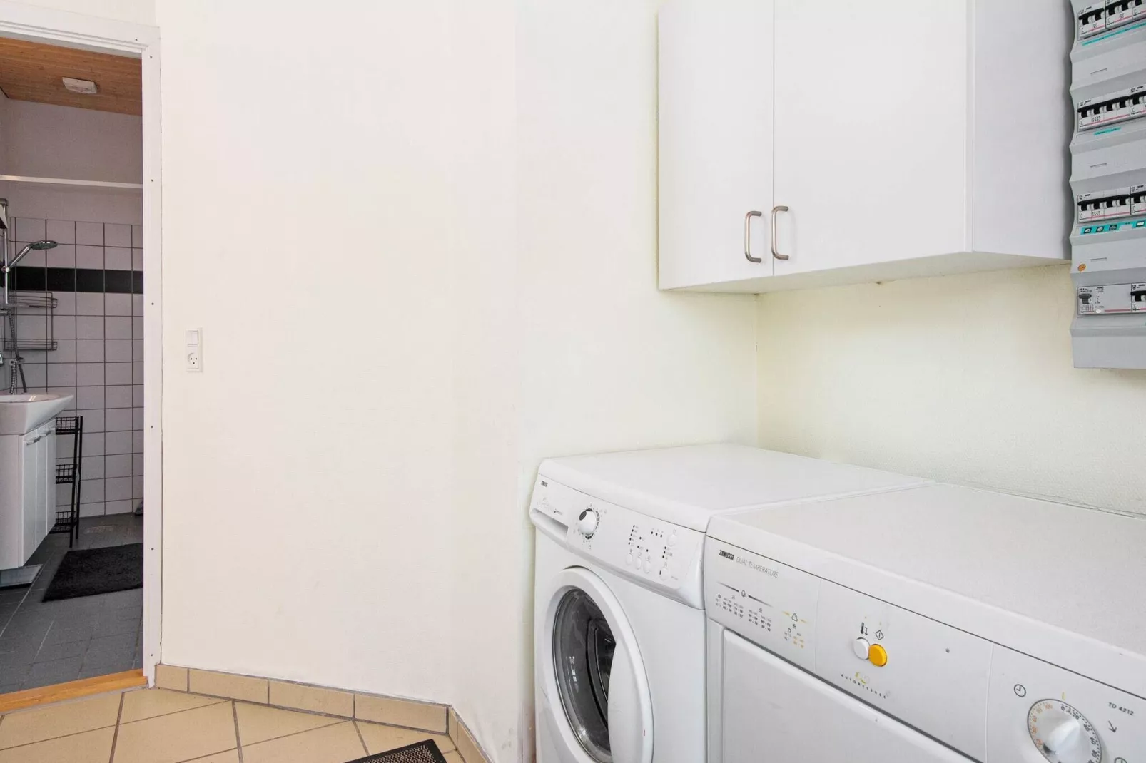 6 person holiday home in Vemb-By Traum-Indoor