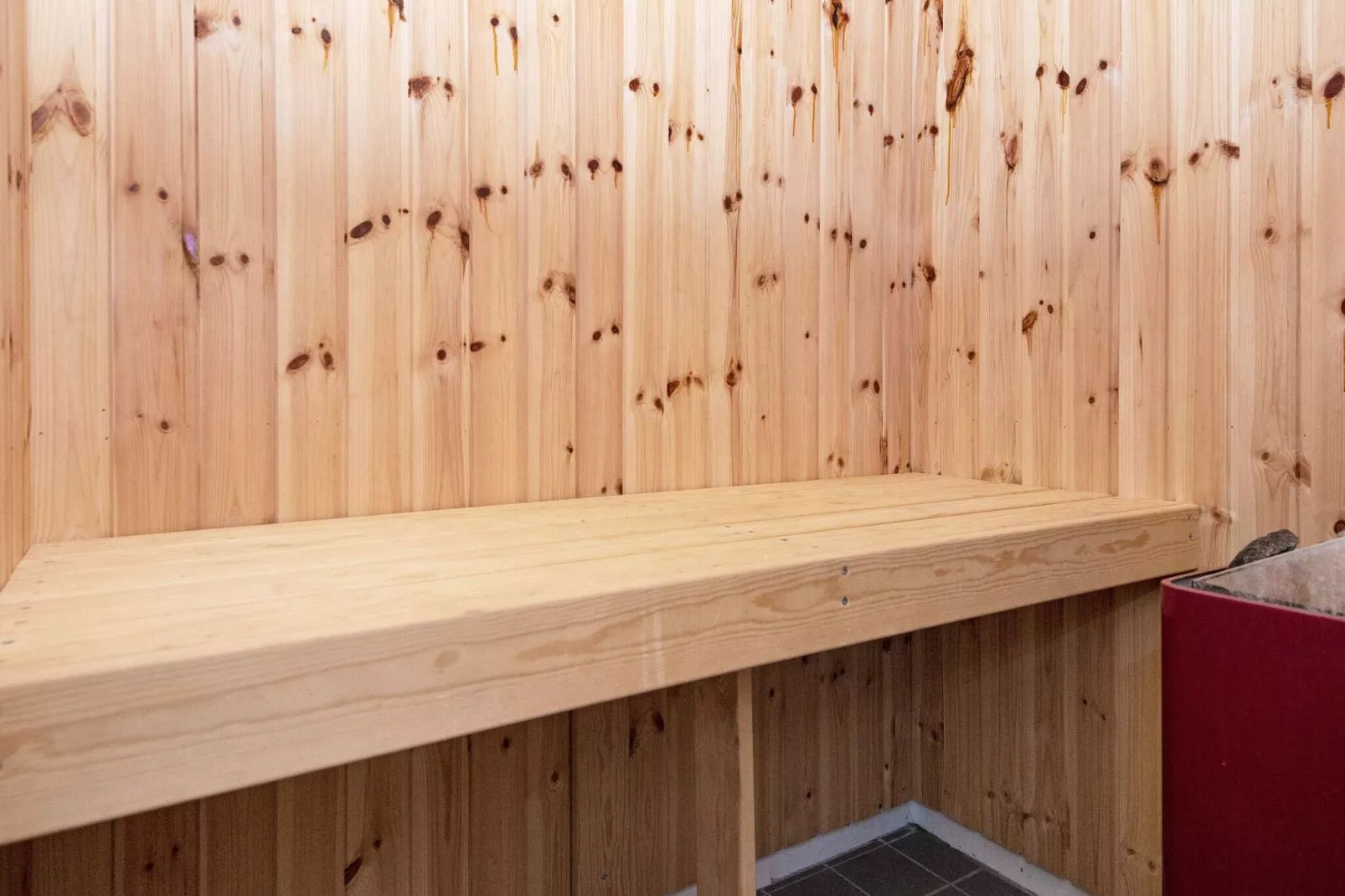 6 person holiday home in Vemb-By Traum-Sauna