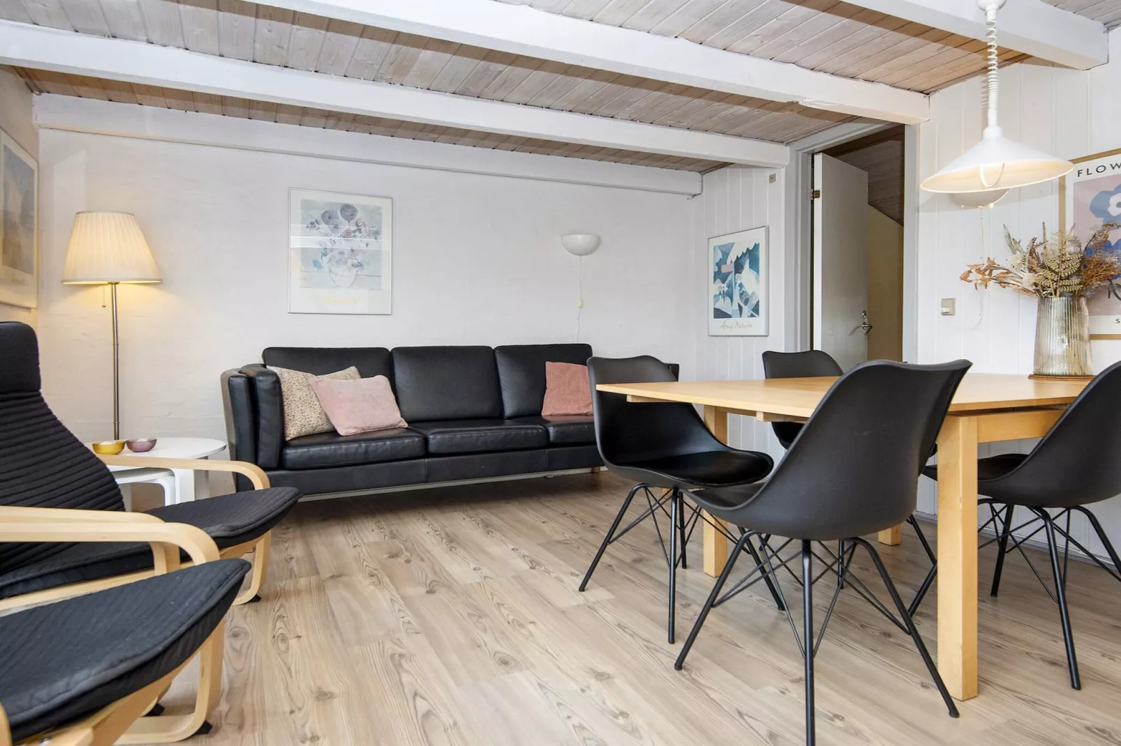 3 room,2 levels-Indoor