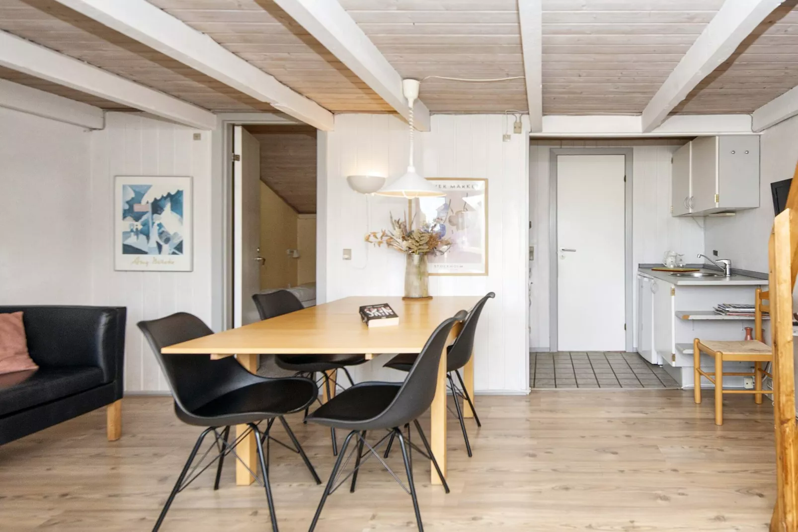 3 room,2 levels-Indoor