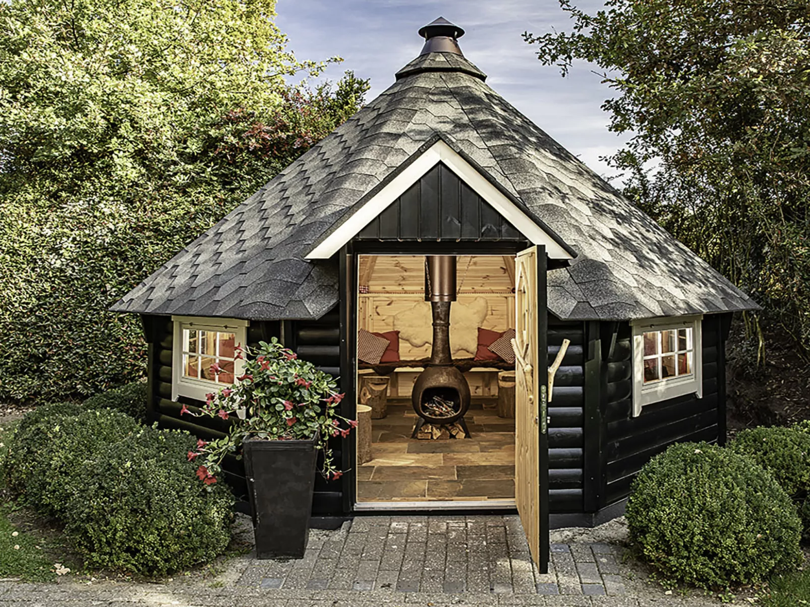 Het Landhuis-Outside