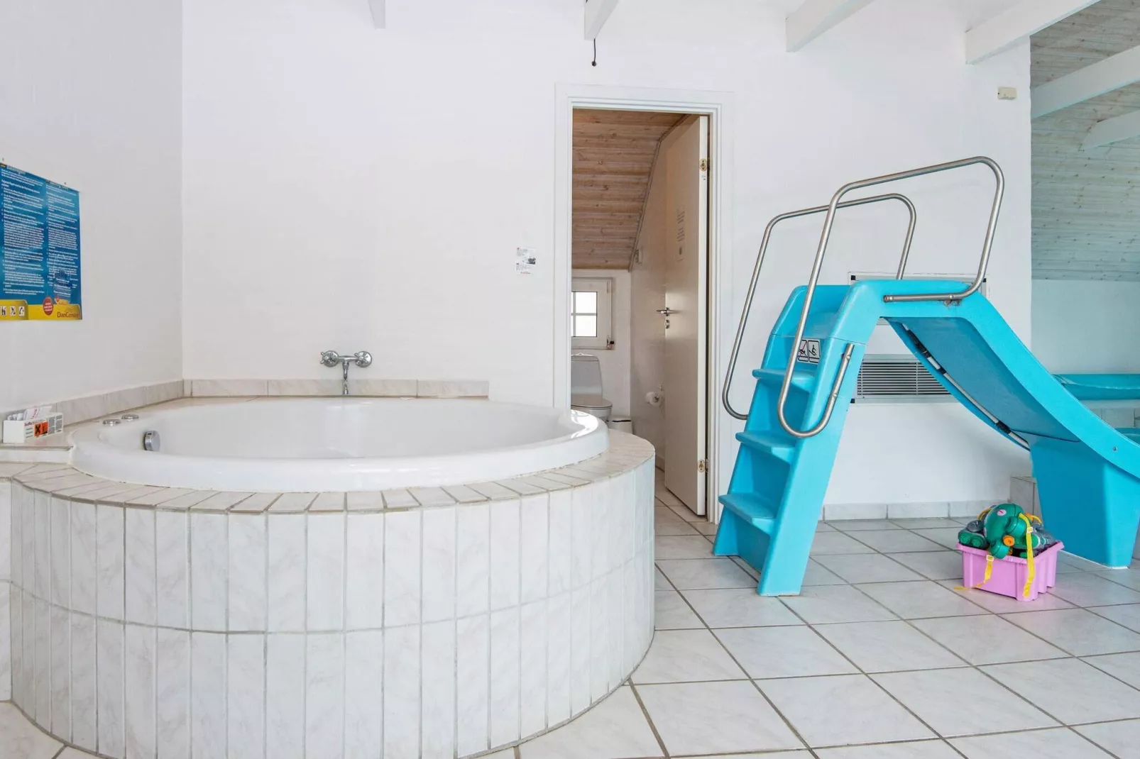 12 person holiday home in Ulfborg-Pool