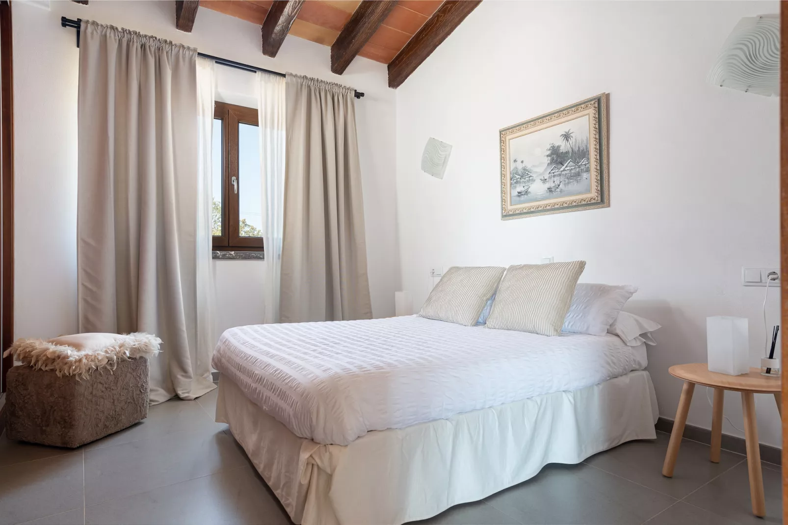 Bellpuig 4-Exterior summer