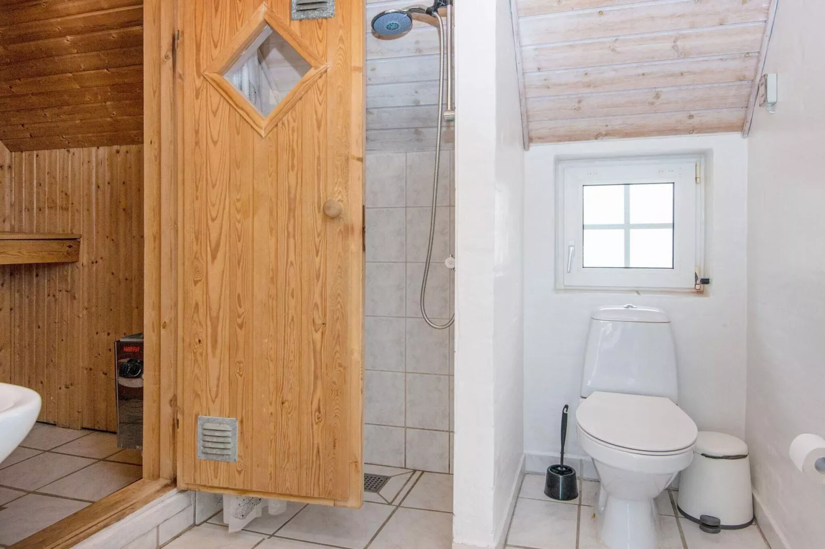12 person holiday home in Ulfborg-Indoor