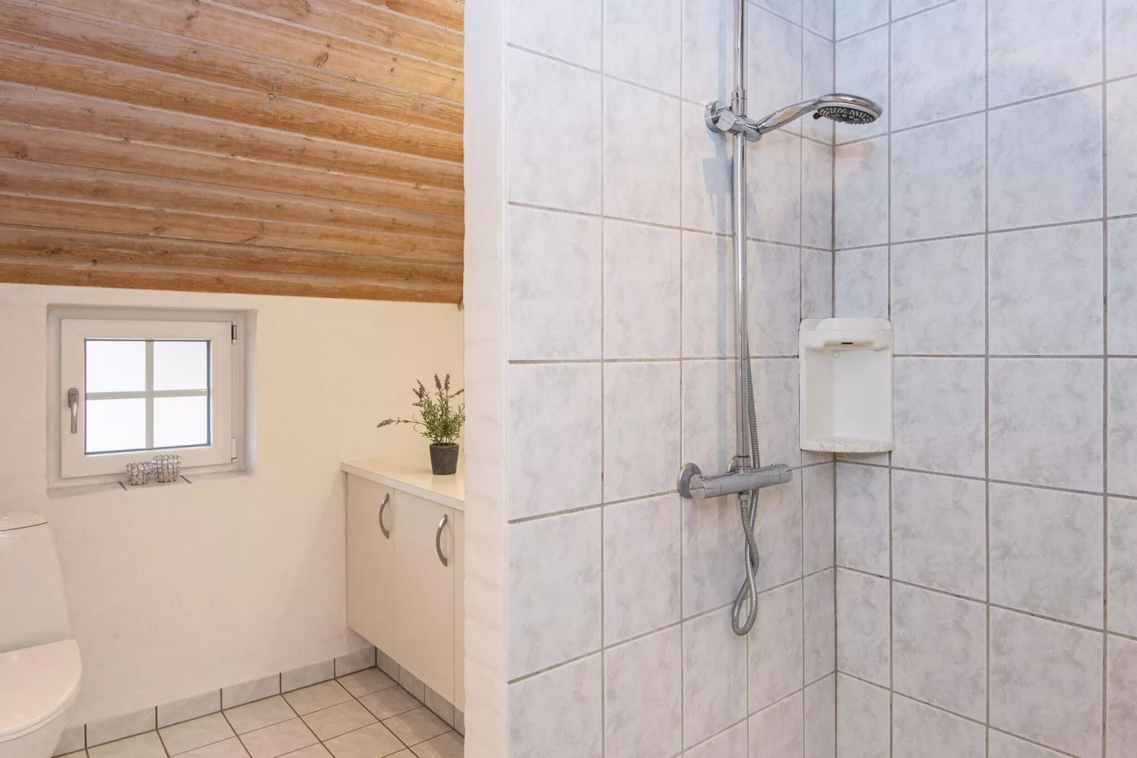12 person holiday home in Ulfborg-Indoor