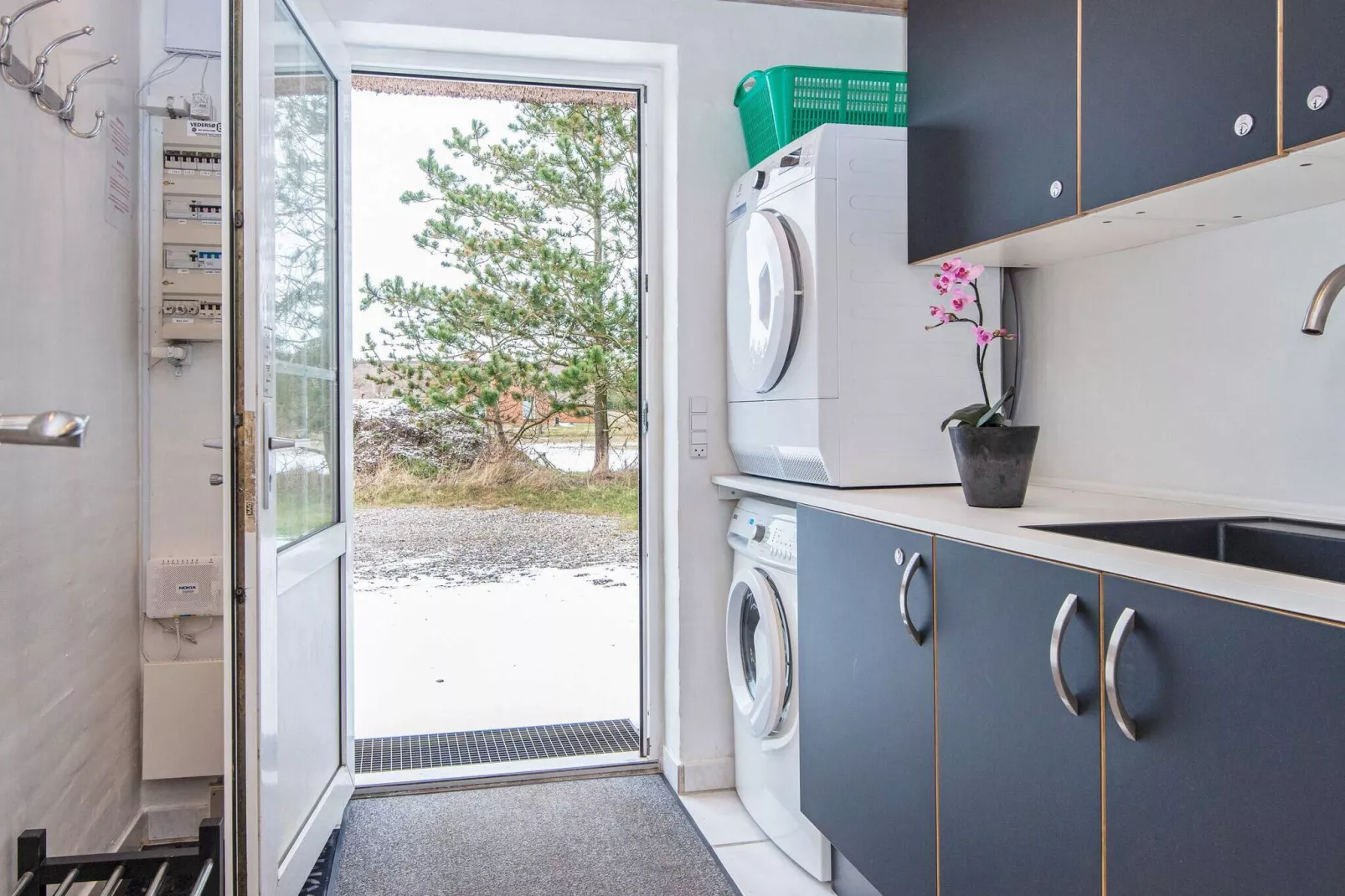 12 person holiday home in Ulfborg-Indoor