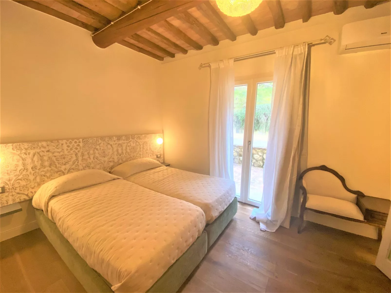 Villa Oliva-Inside