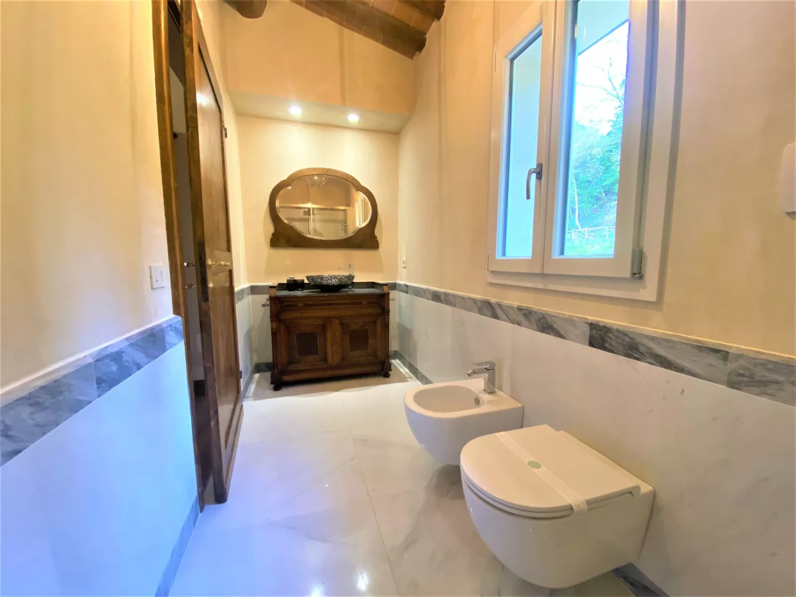 Villa Oliva-Inside