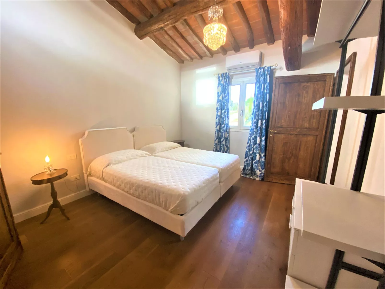 Villa Oliva-Inside