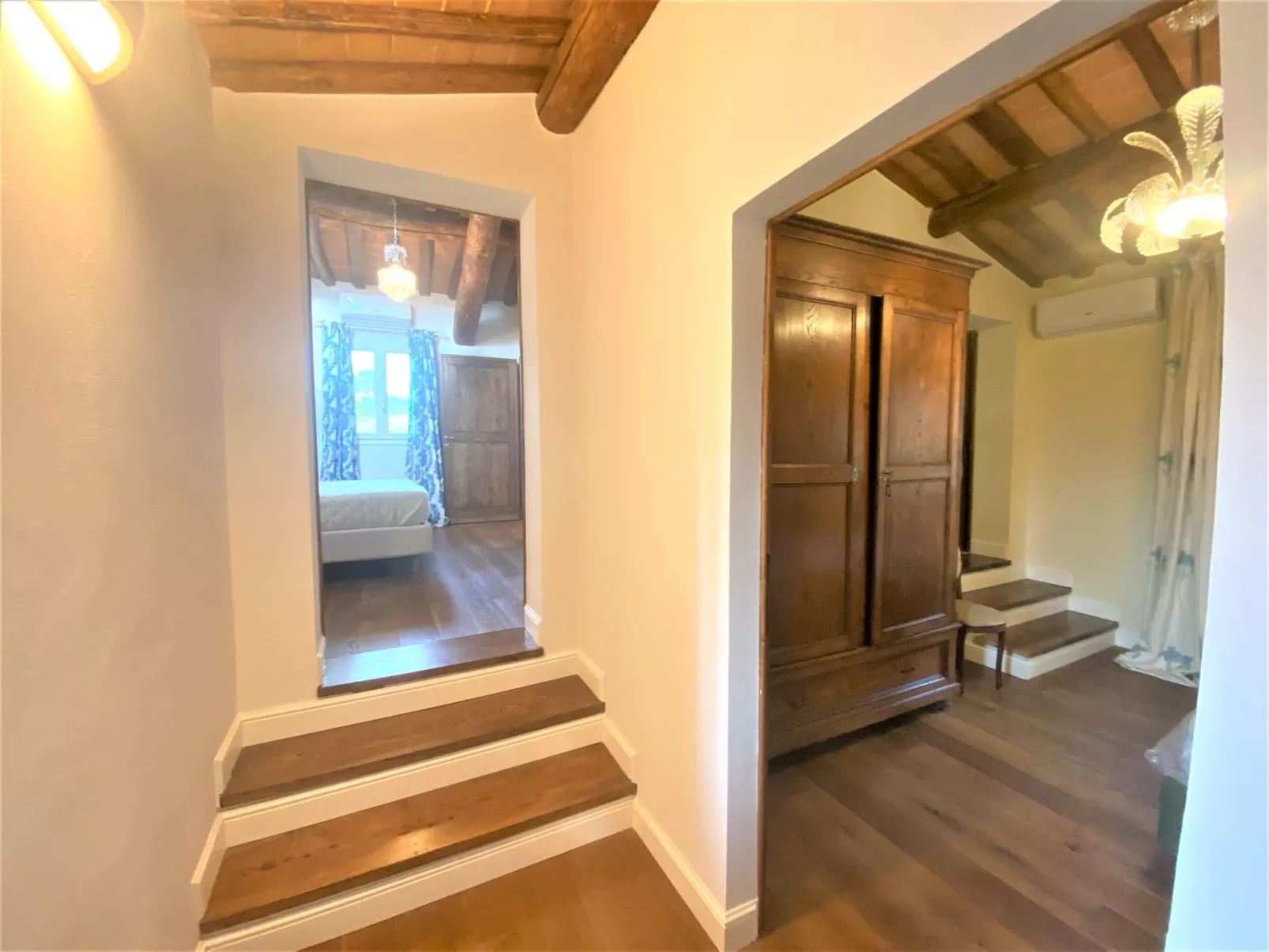 Villa Oliva-Inside