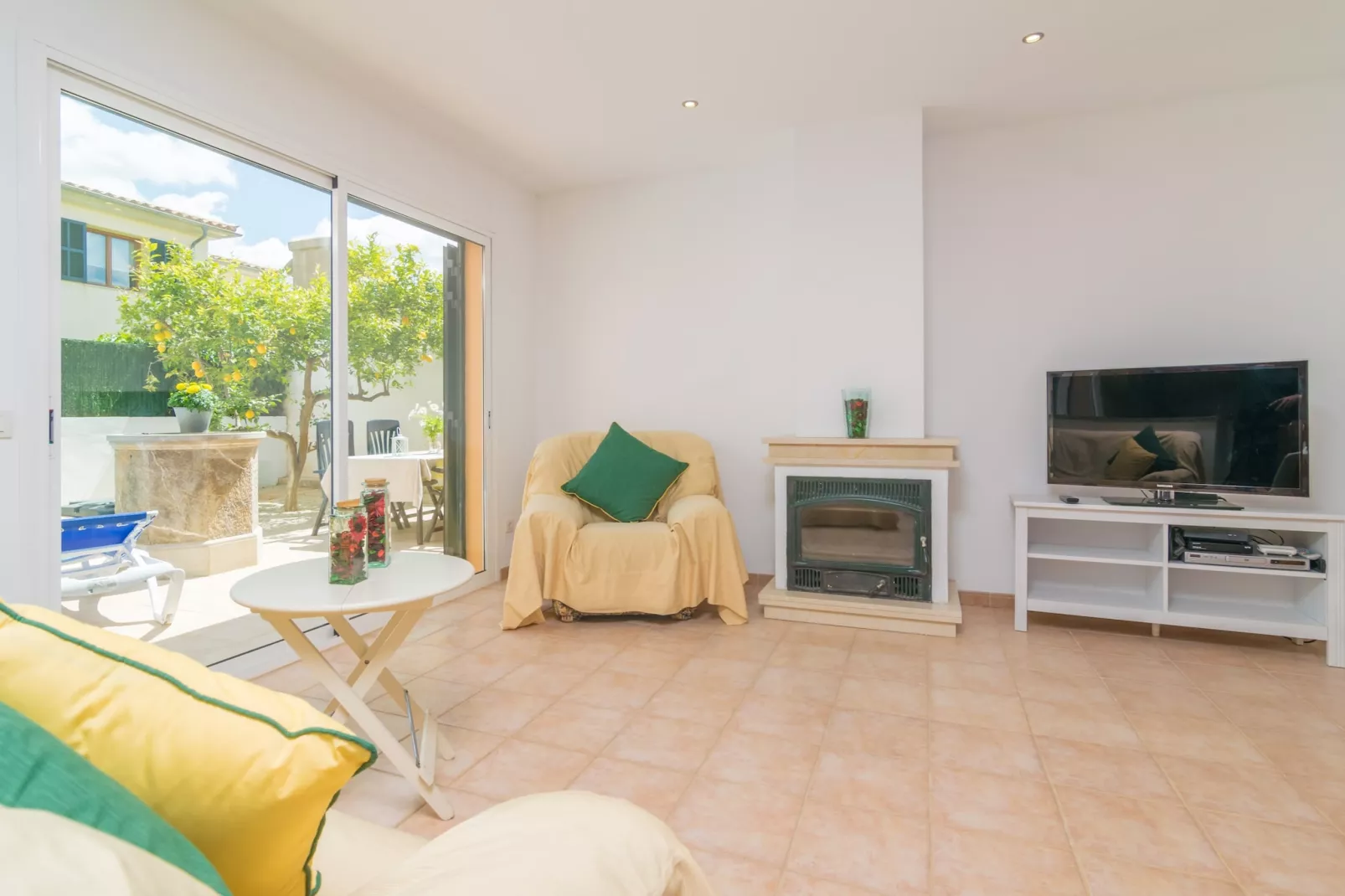 Goixa-Living room