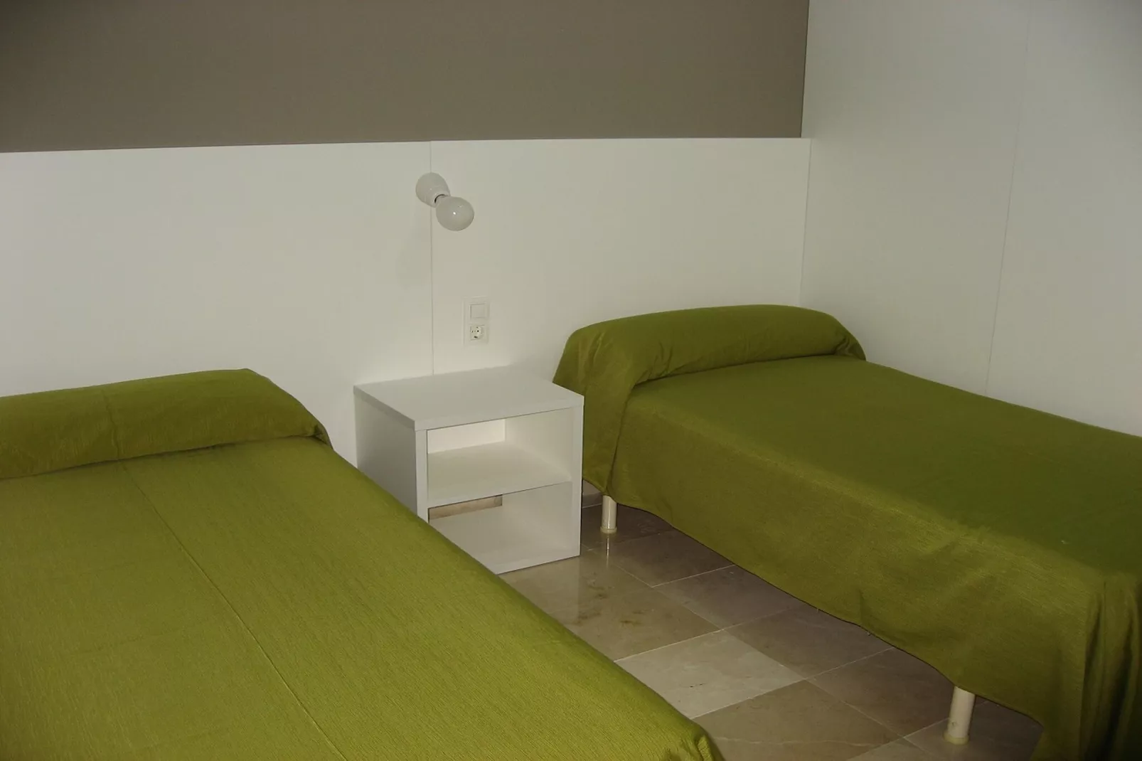 L' Escala trasero T24-Schlafzimmer