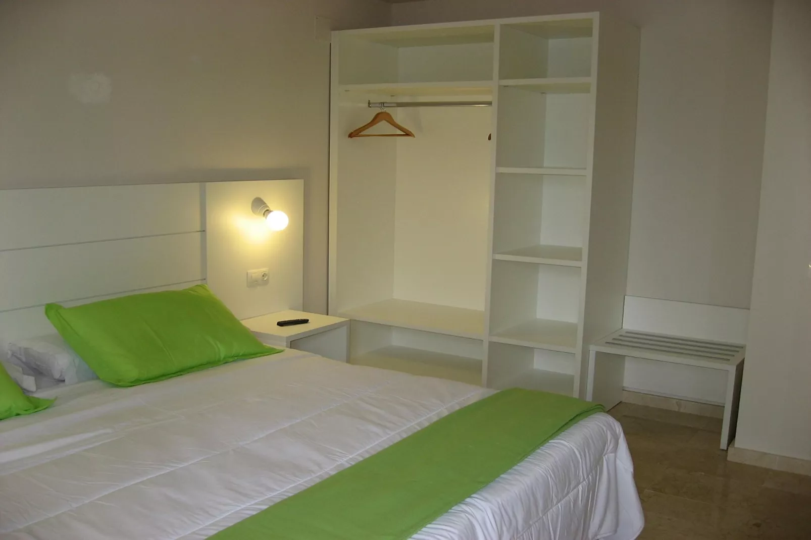 L' Escala trasero T24-Schlafzimmer