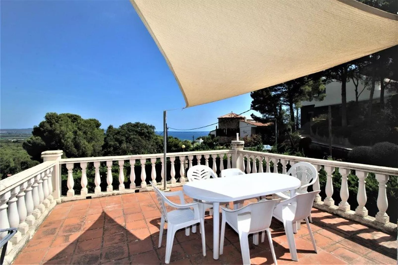 Apartamento Pals-Terrassenbalkon