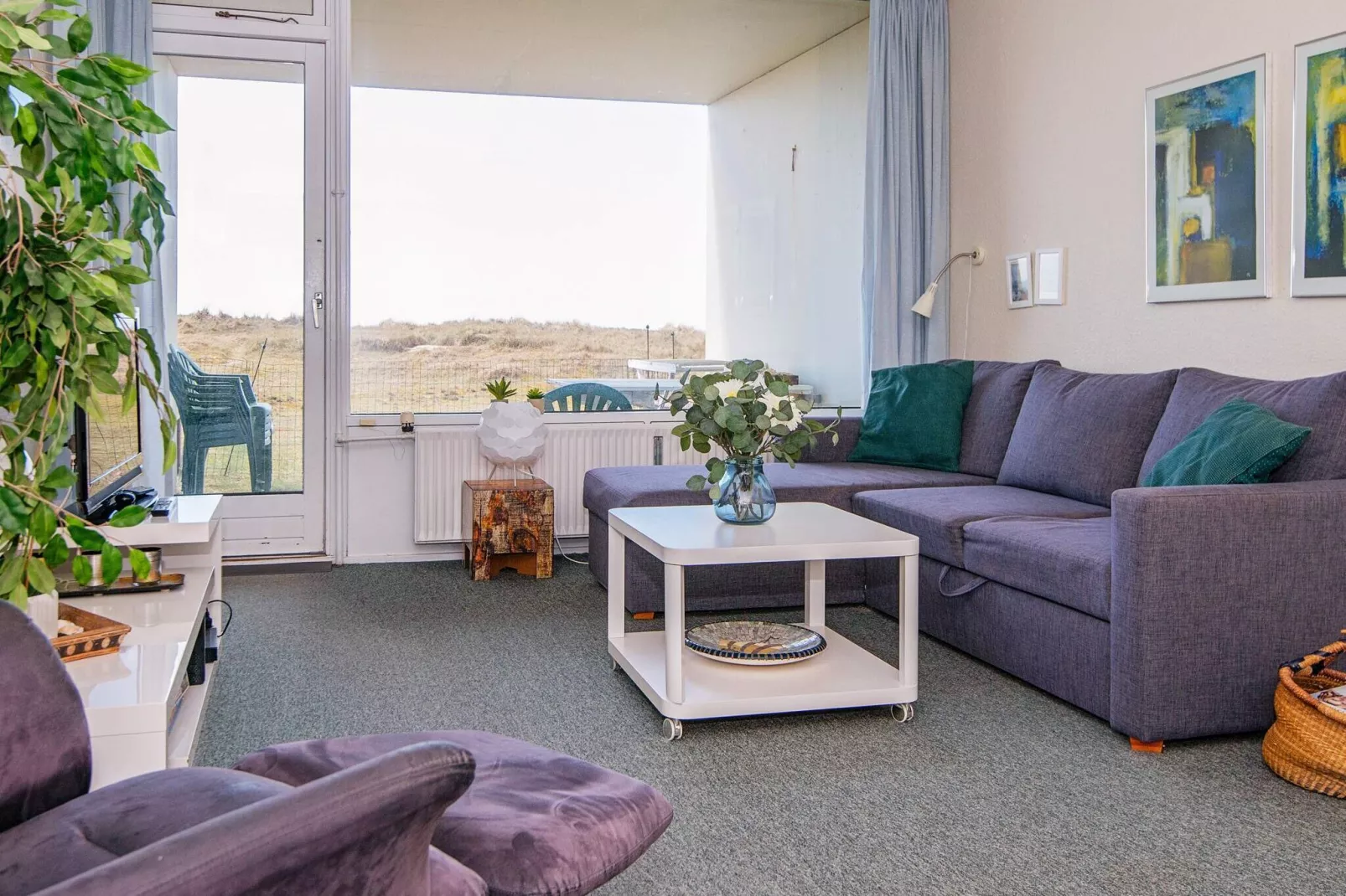 2 room w/seaview-Indoor