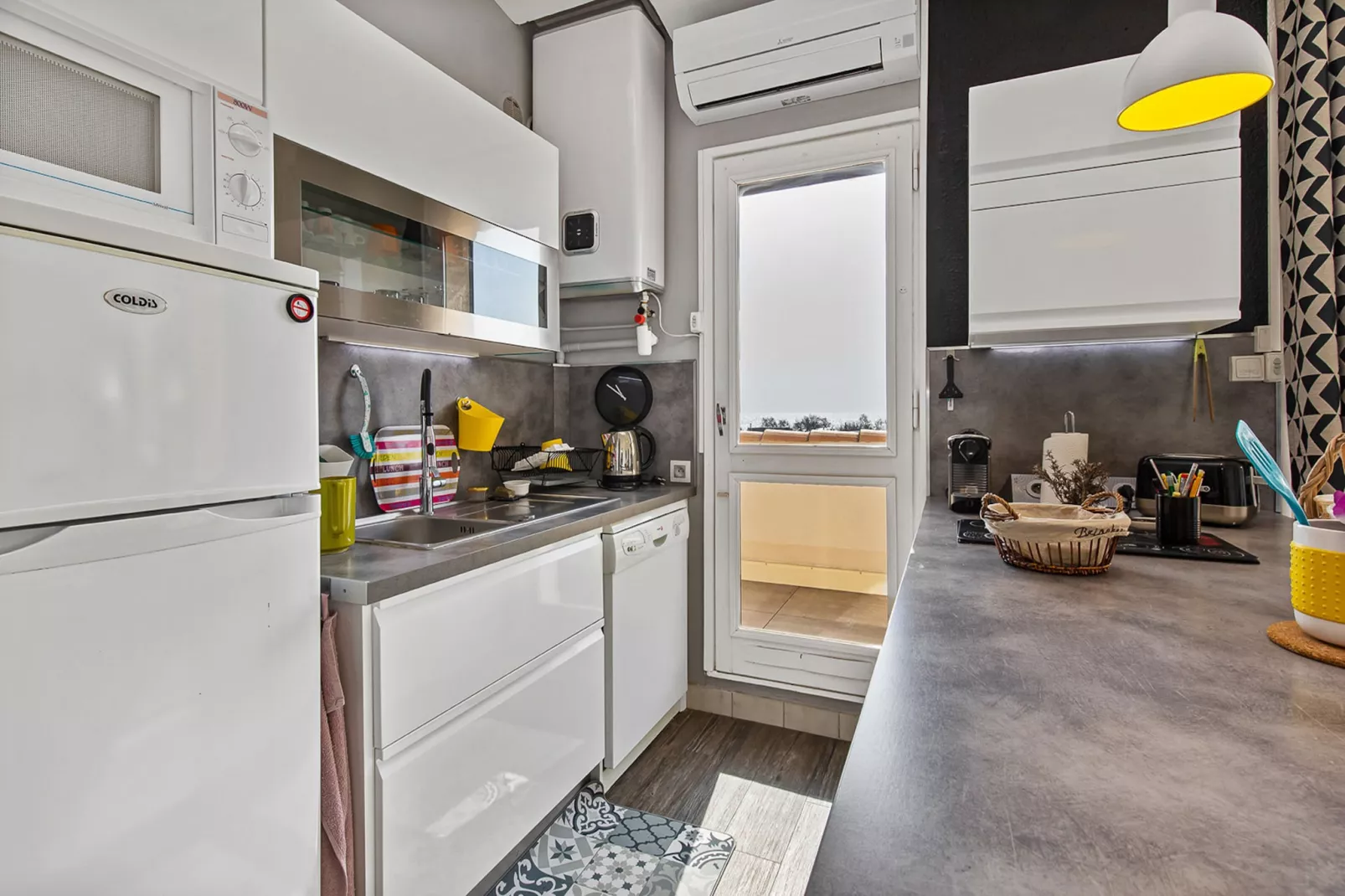 Neptuna L N°217 - 3P6-Kitchen