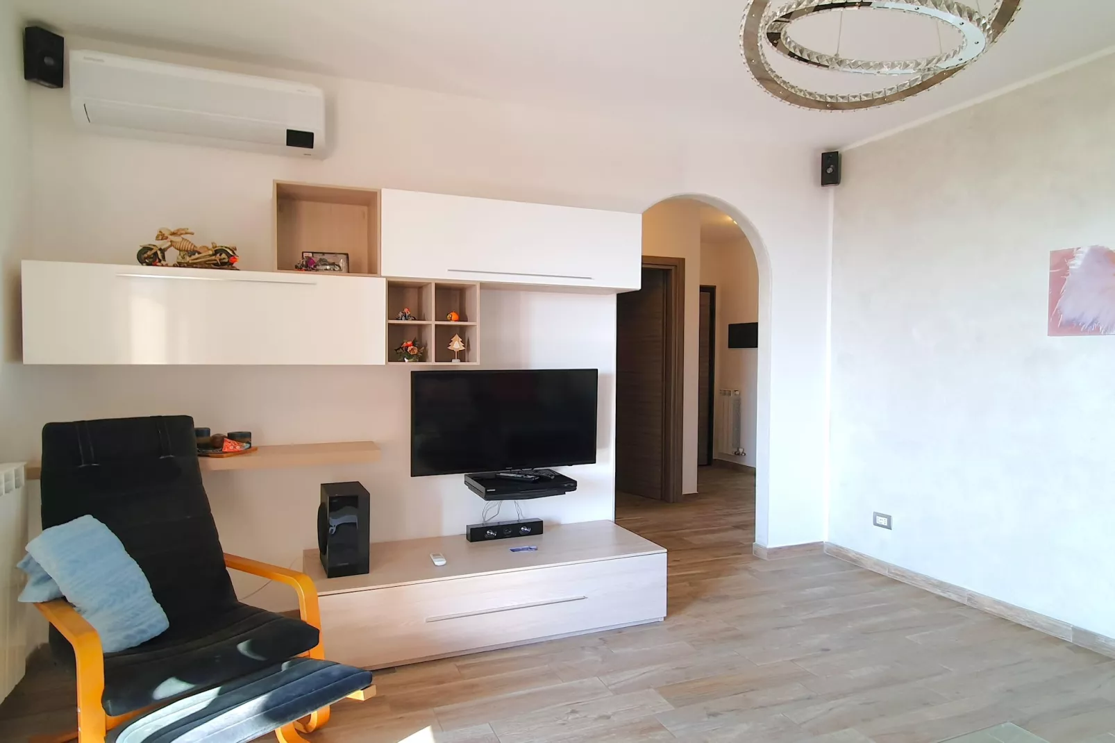 MICH-Living room