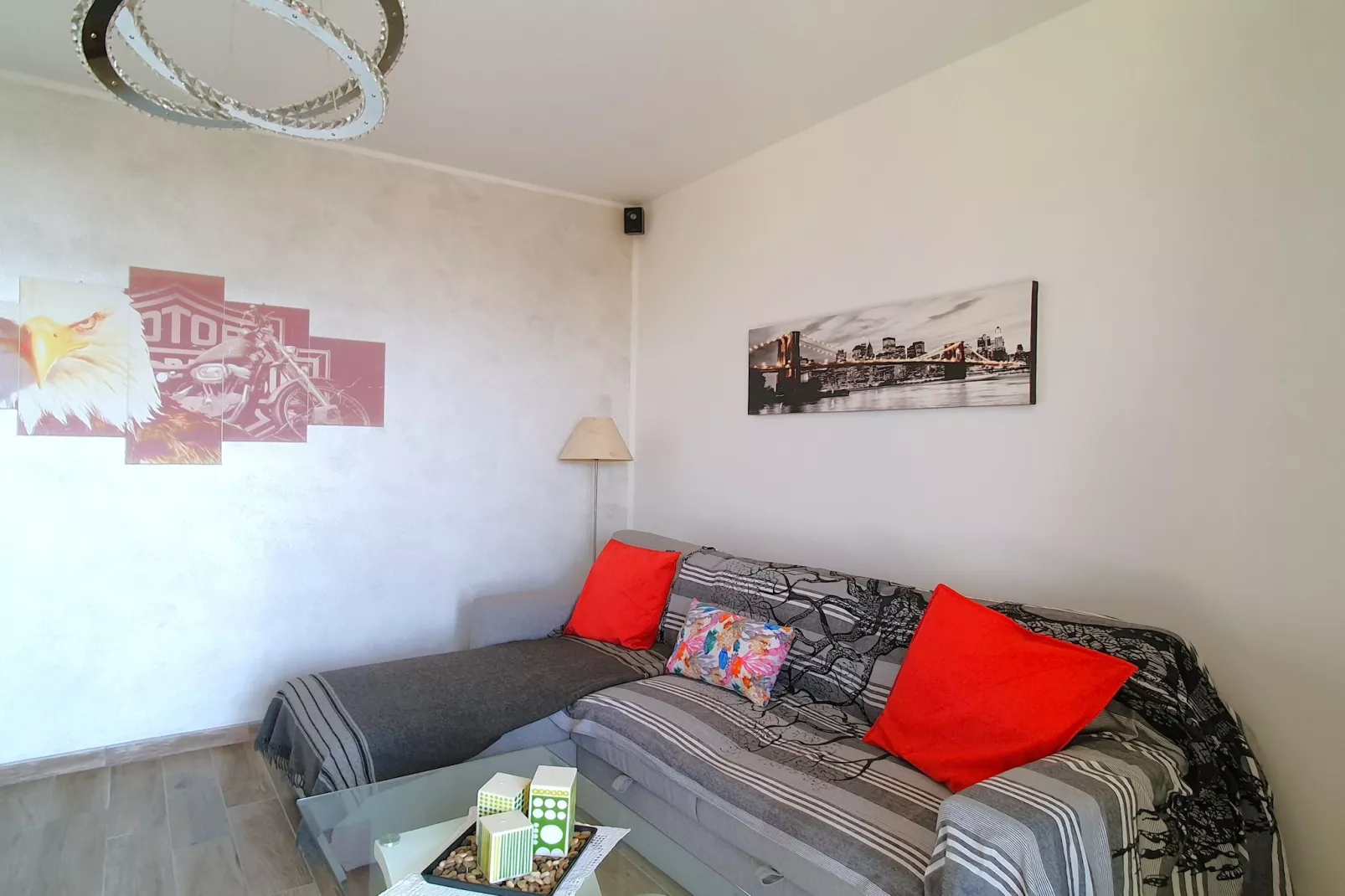 MICH-Living room
