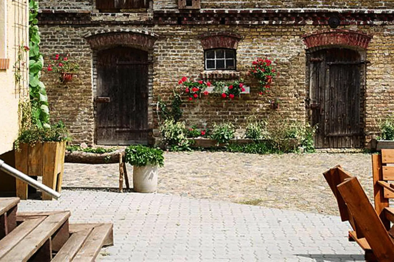 Ferienwohnung in Beetzseeheide-Exterior summer
