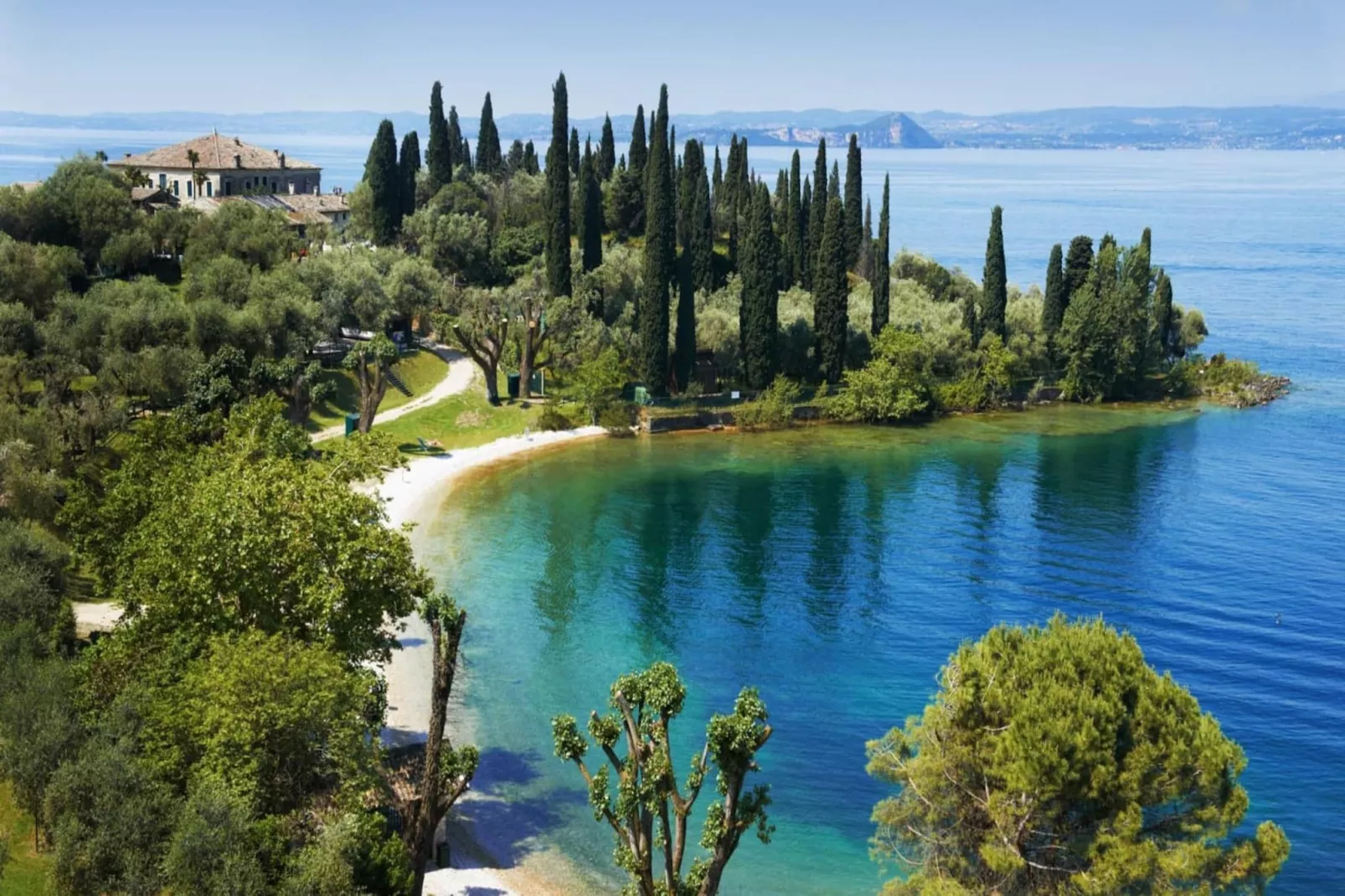 Residence Pratone, Garda-bilo classic-Water view
