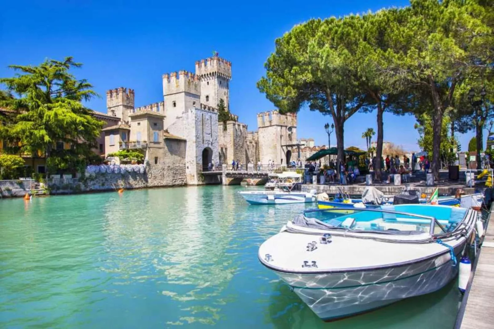 Residence Pratone, Garda-trilo classic-Areas summer 1km