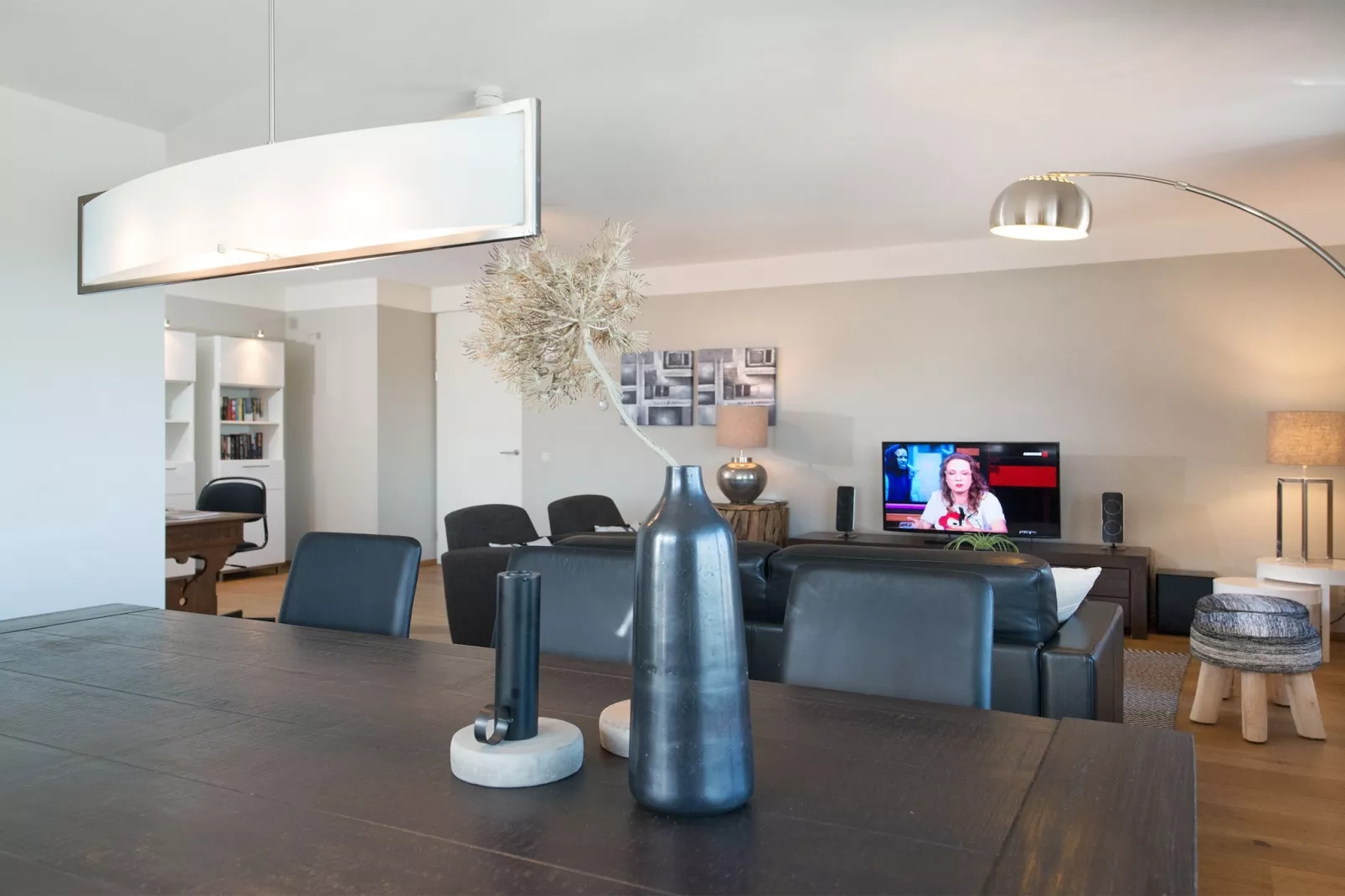 Scheveningen Harbour 40-Dining room