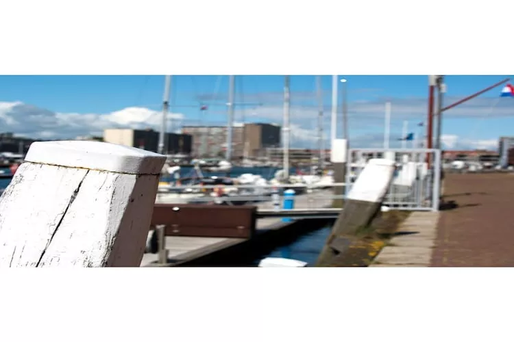 Scheveningen Harbour 40-View summer