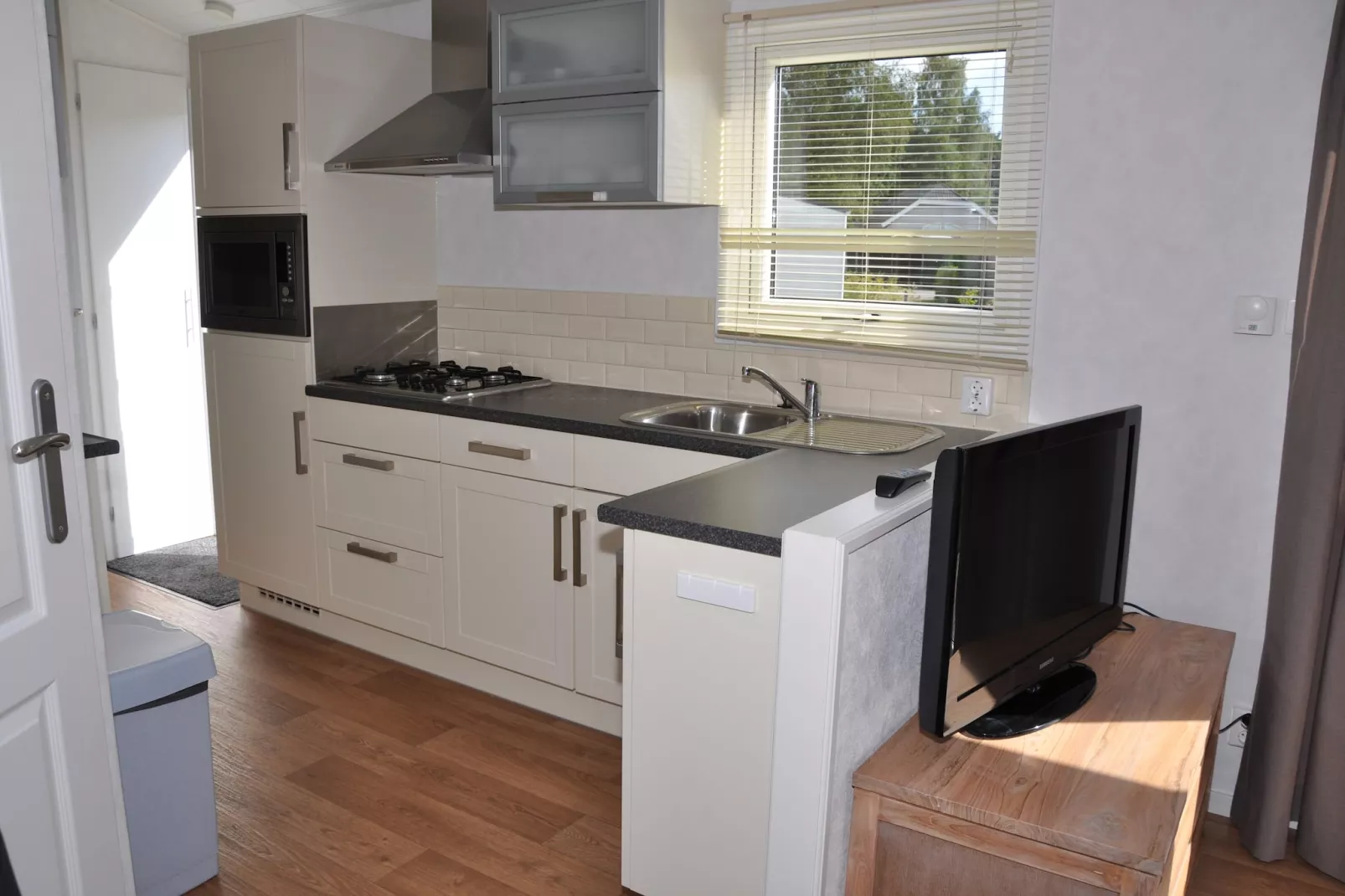 Parc de Kievit 5-Kitchen