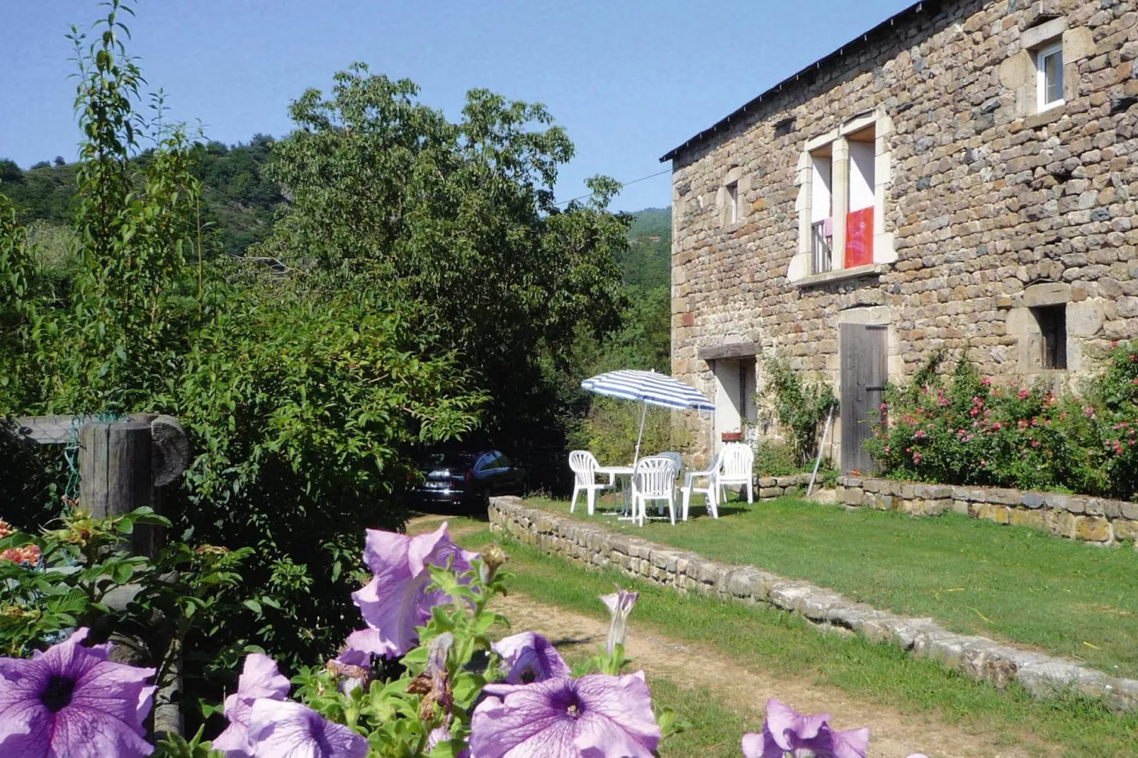 Ferienwohnung in Retournac-Exterior summer