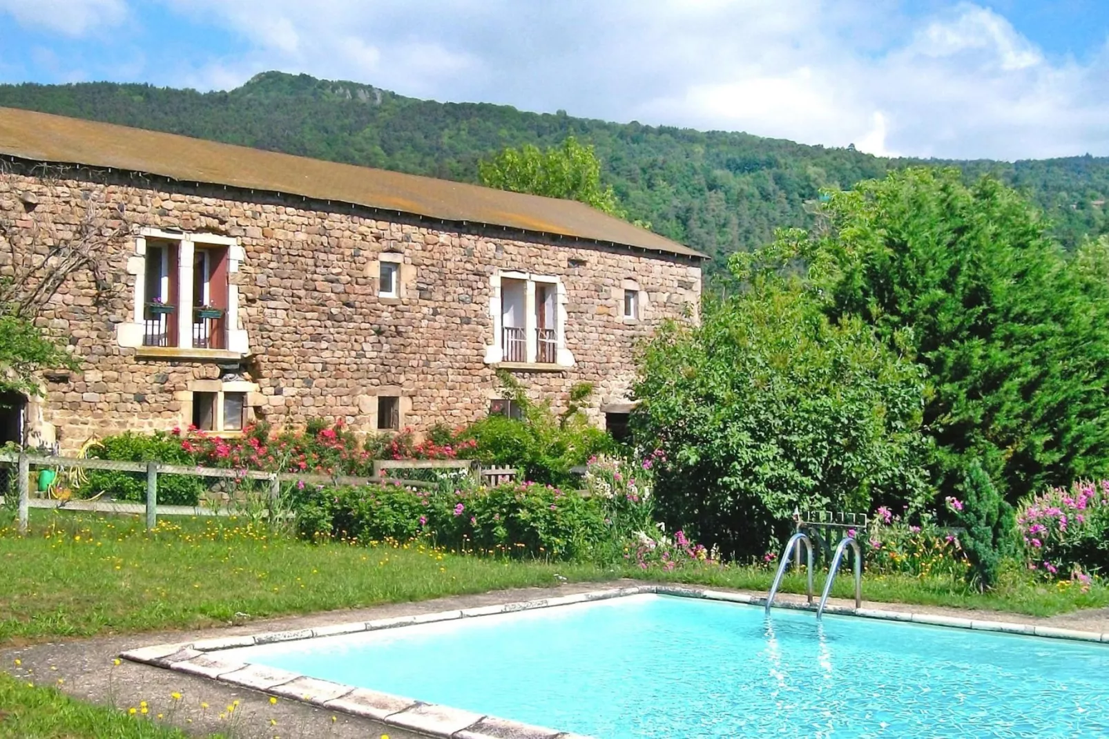 Ferienwohnung in Retournac-Pool