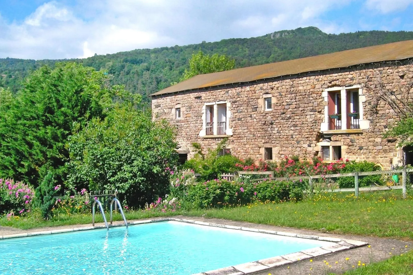 Ferienwohnung in Retournac-Pool