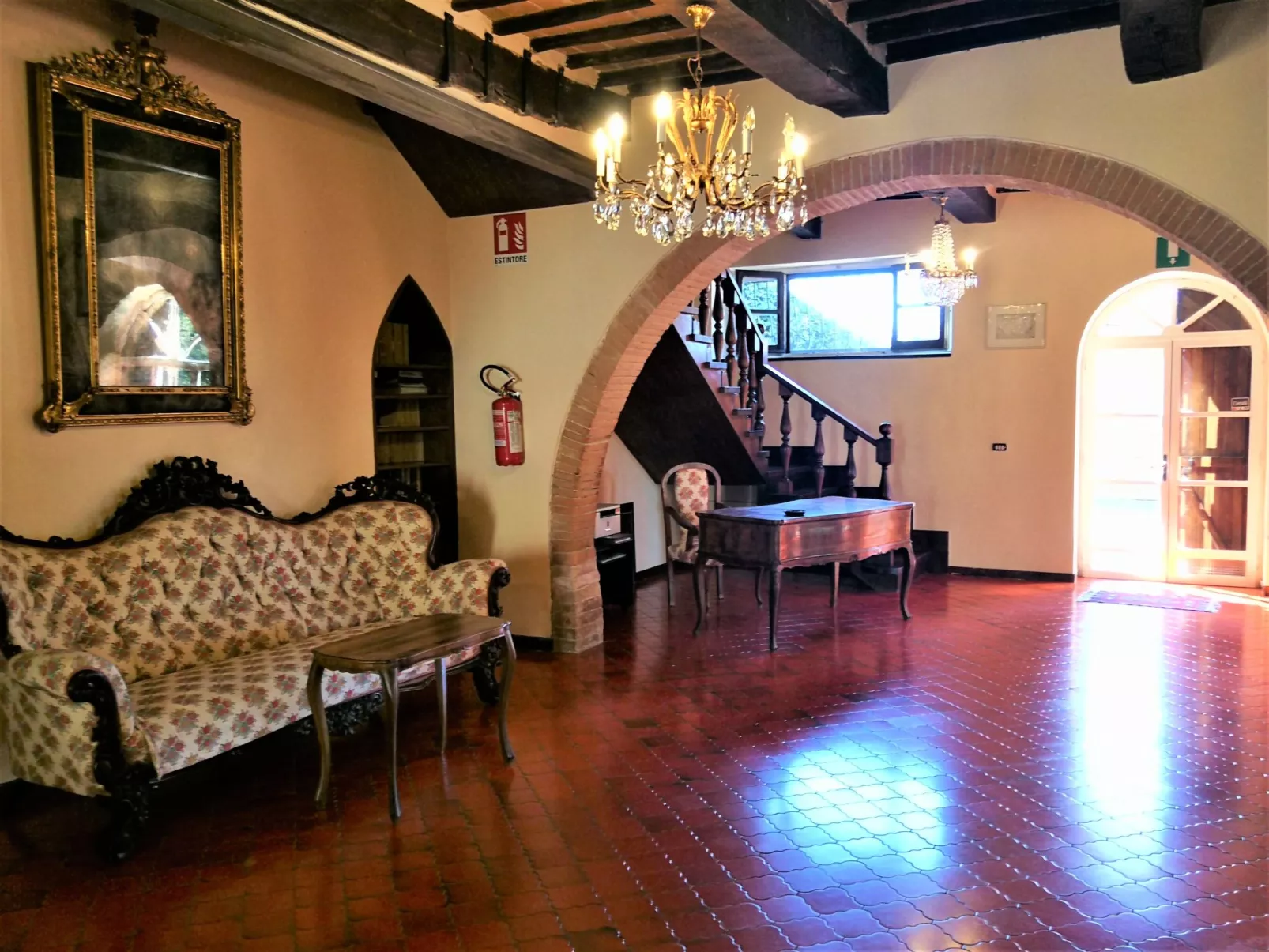 Villa Alari-Dedans